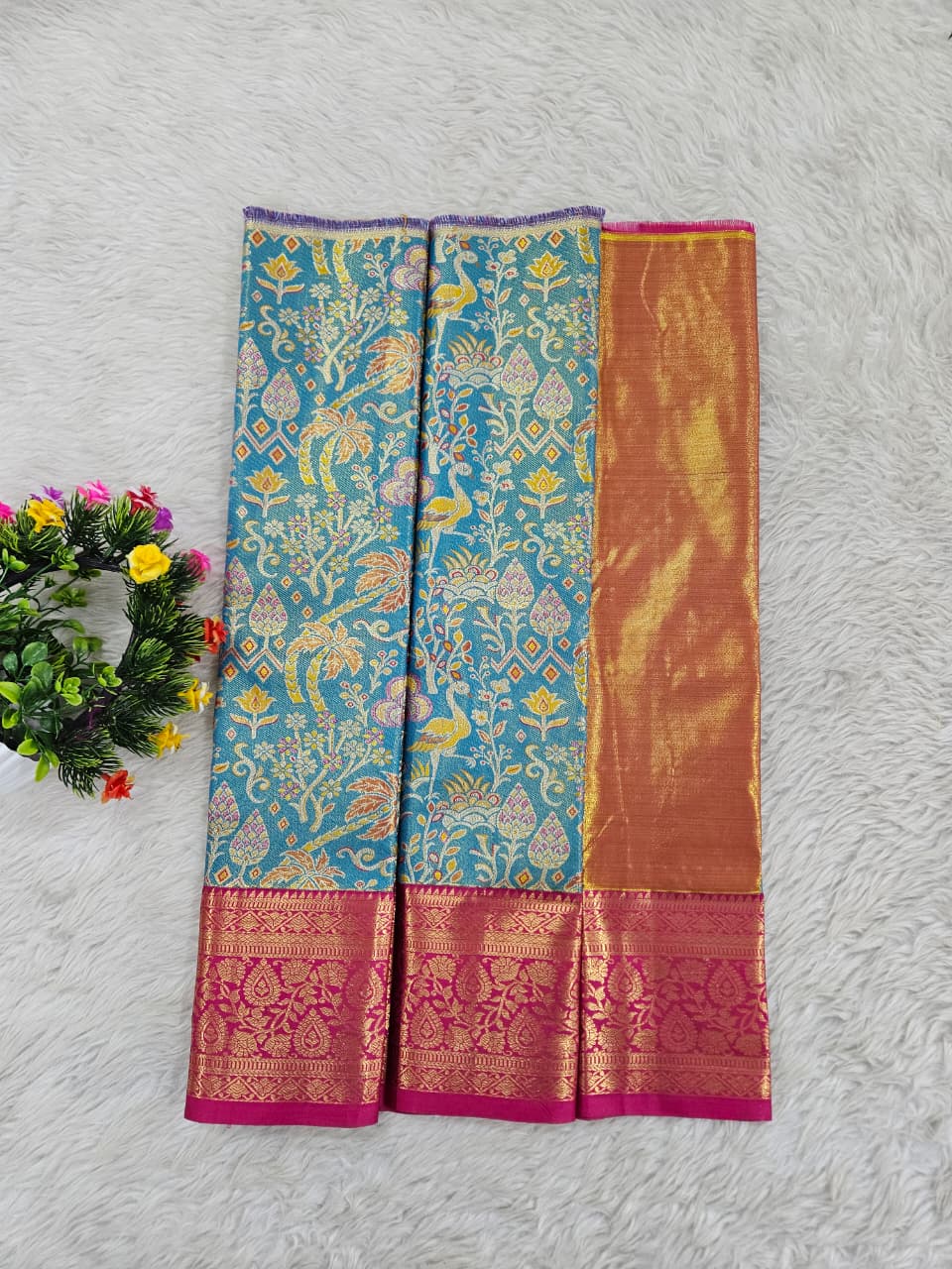 (0–1 Year) Lehenga – Unstitched (Blouse + Material)