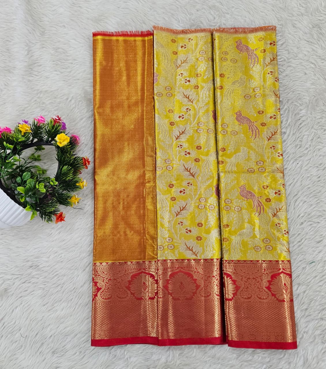 (0–1 Year) Lehenga – Unstitched (Blouse + Material)