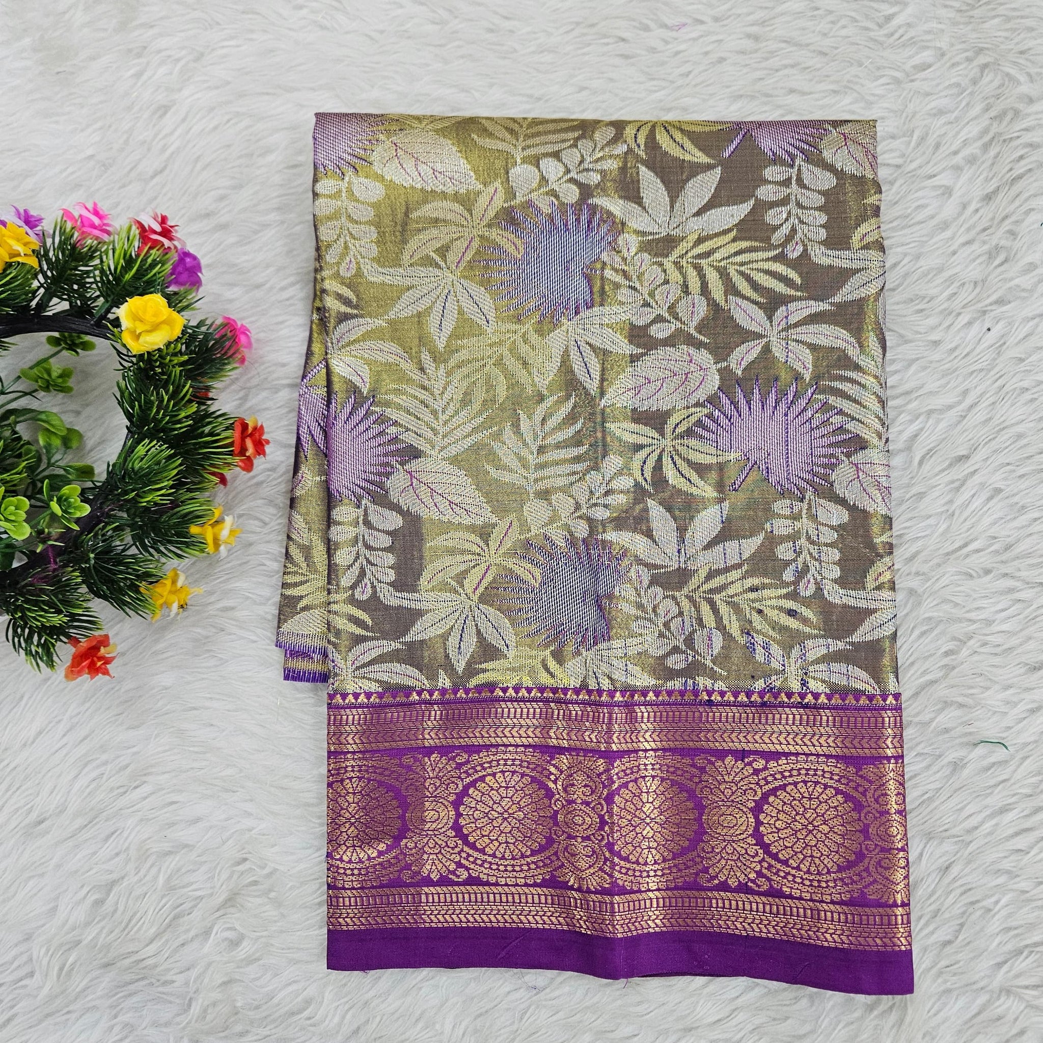 (0–1 Year) Lehenga – Unstitched (Blouse + Material)