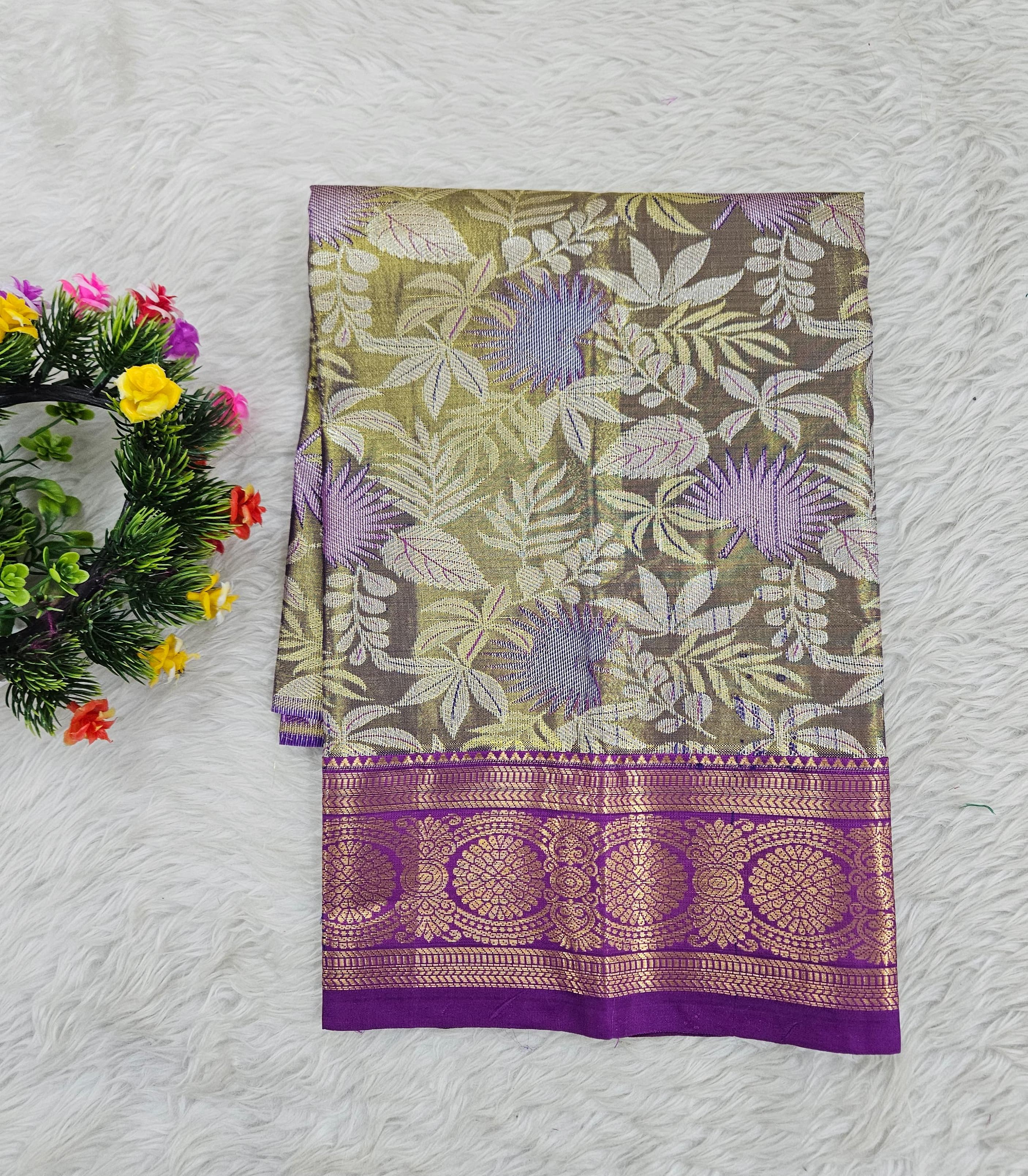 (0–1 Year) Lehenga – Unstitched (Blouse + Material)