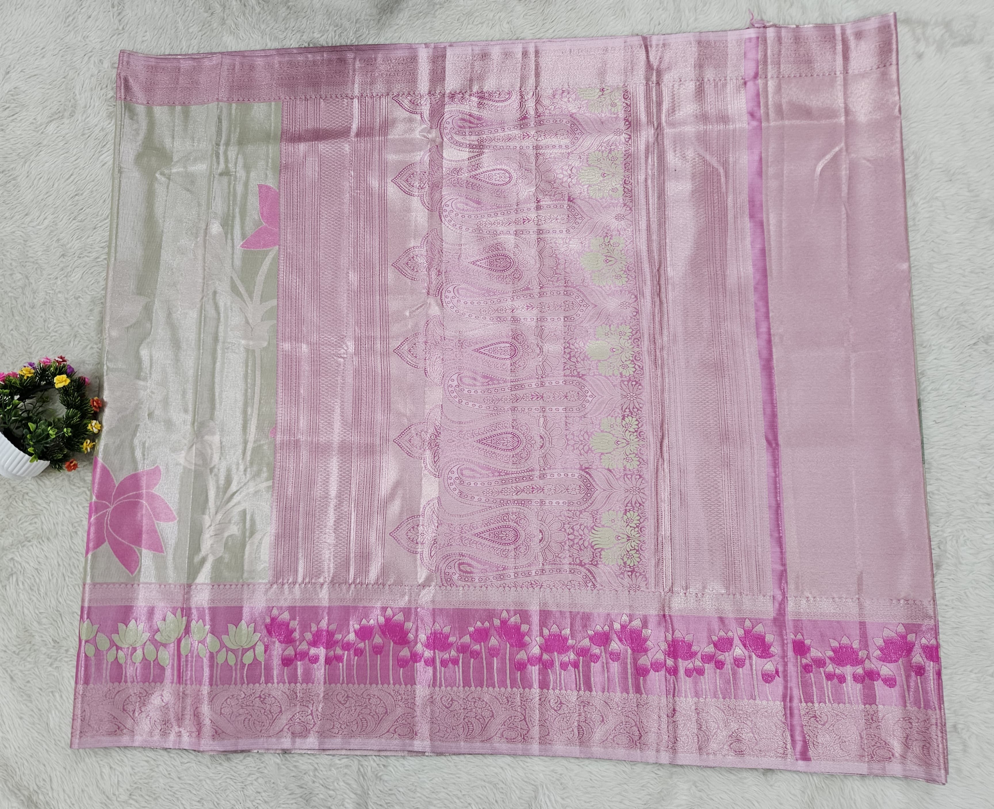 Semi kanchipattu sarees