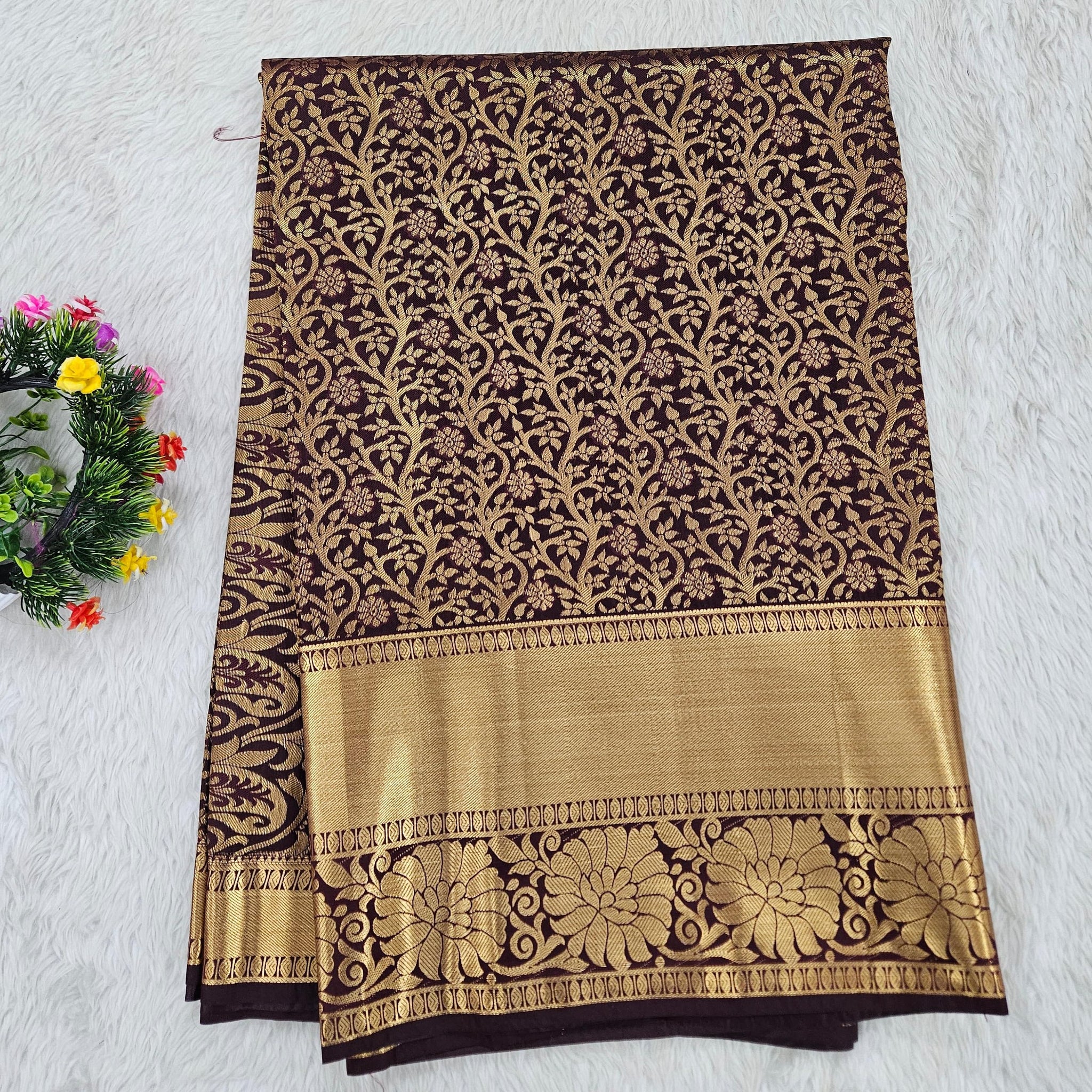 Semi kanchipattu saree