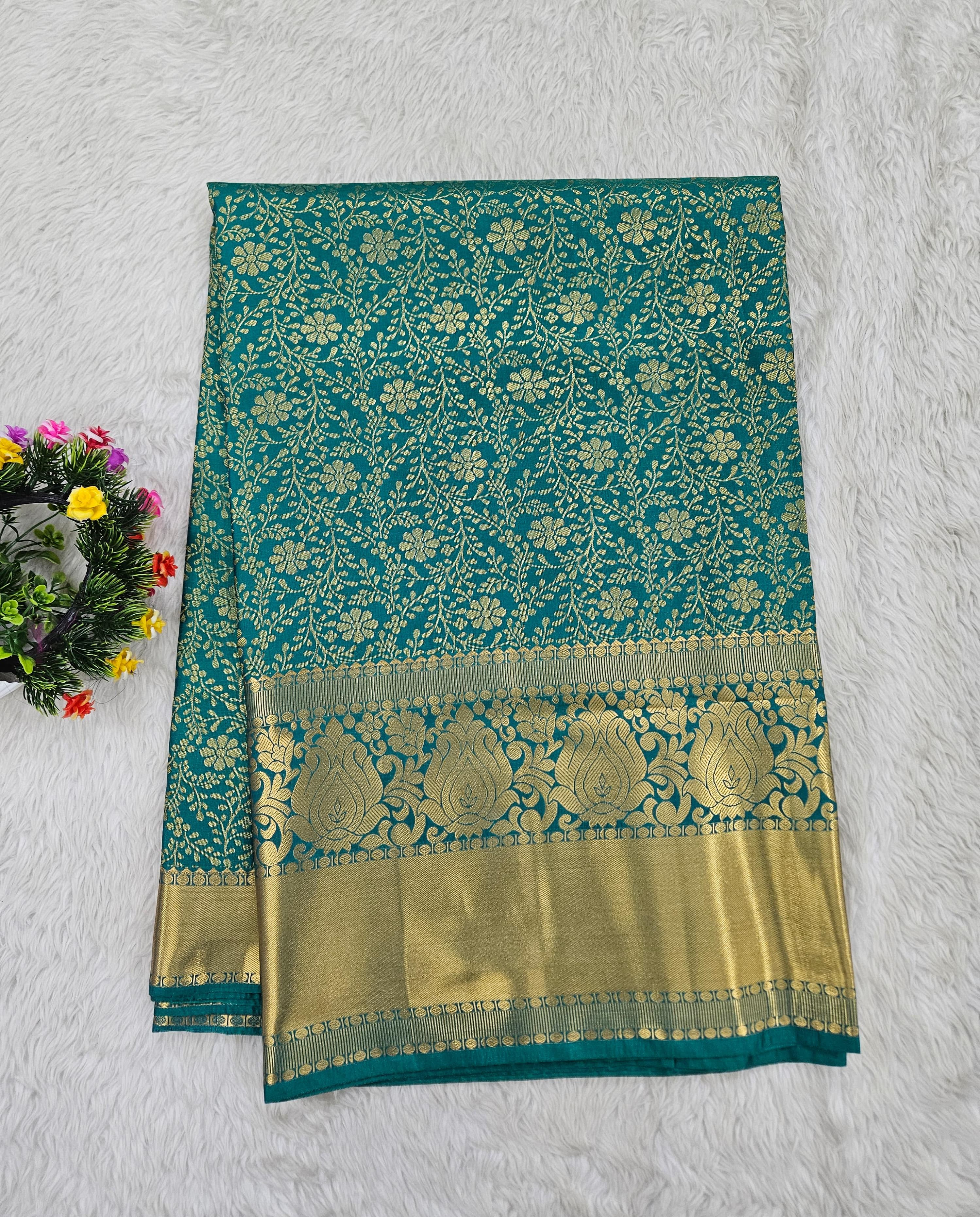 Semi kanchipattu saree