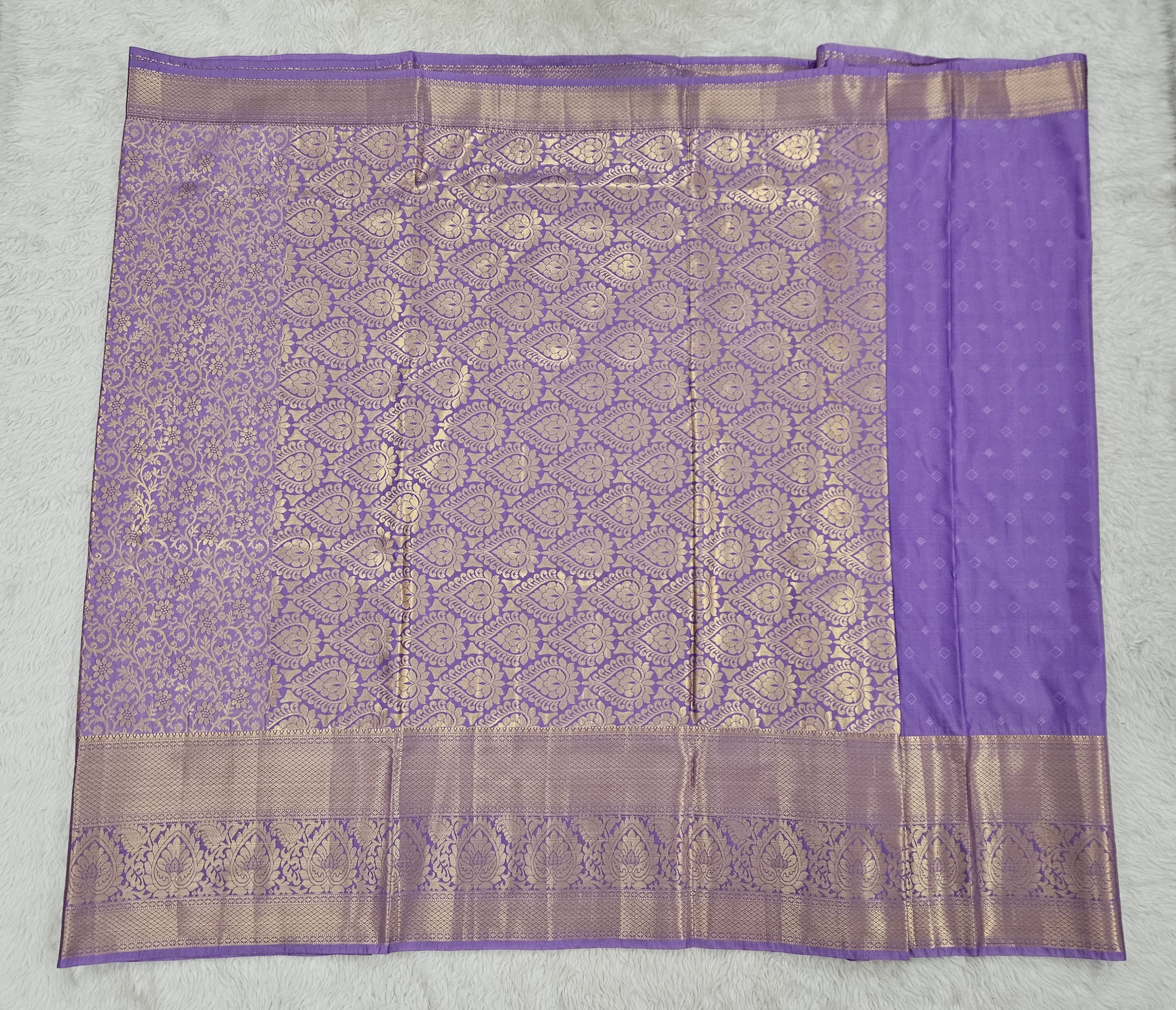 Semi kanchipattu saree