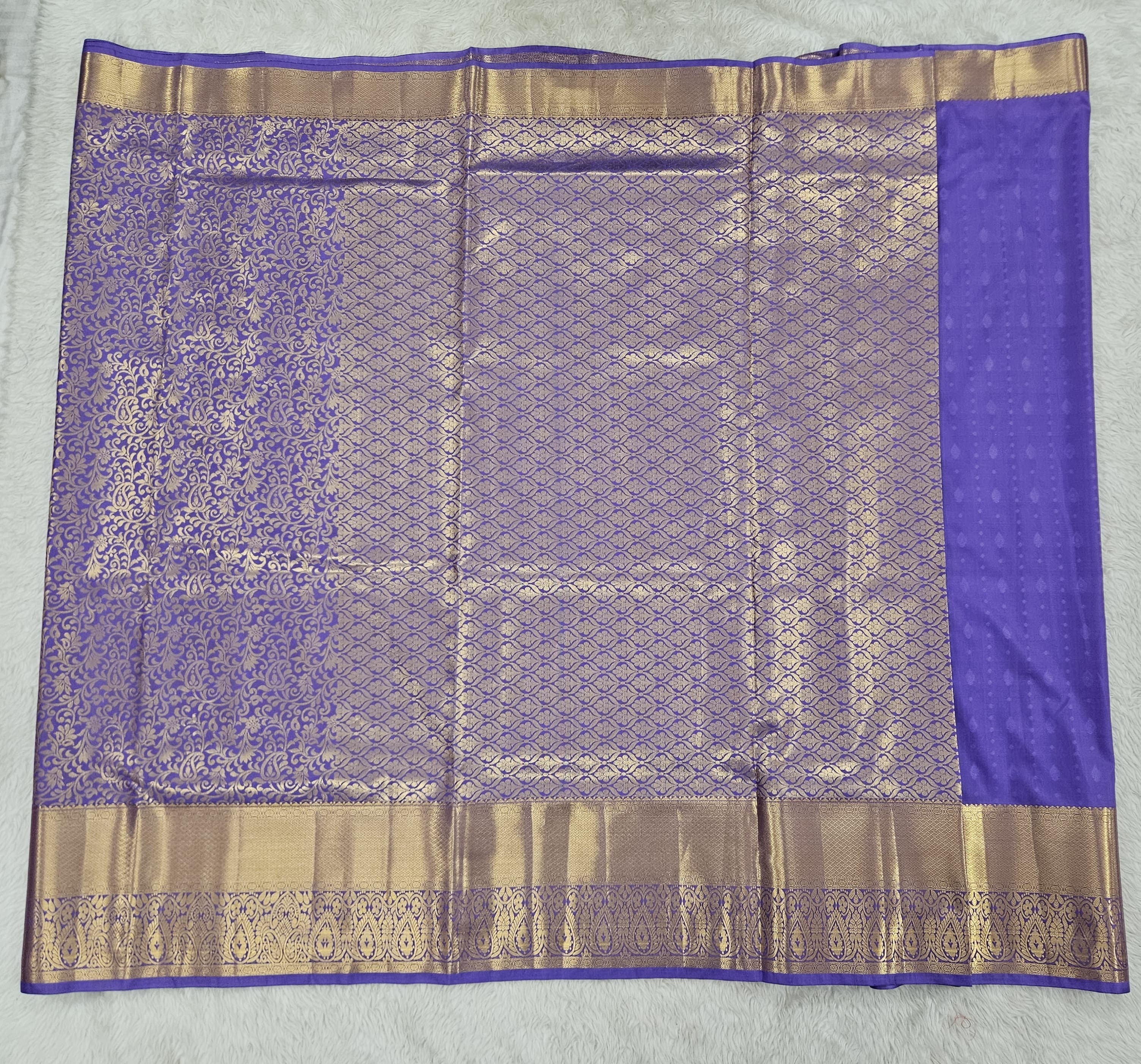 Semi kanchipattu saree