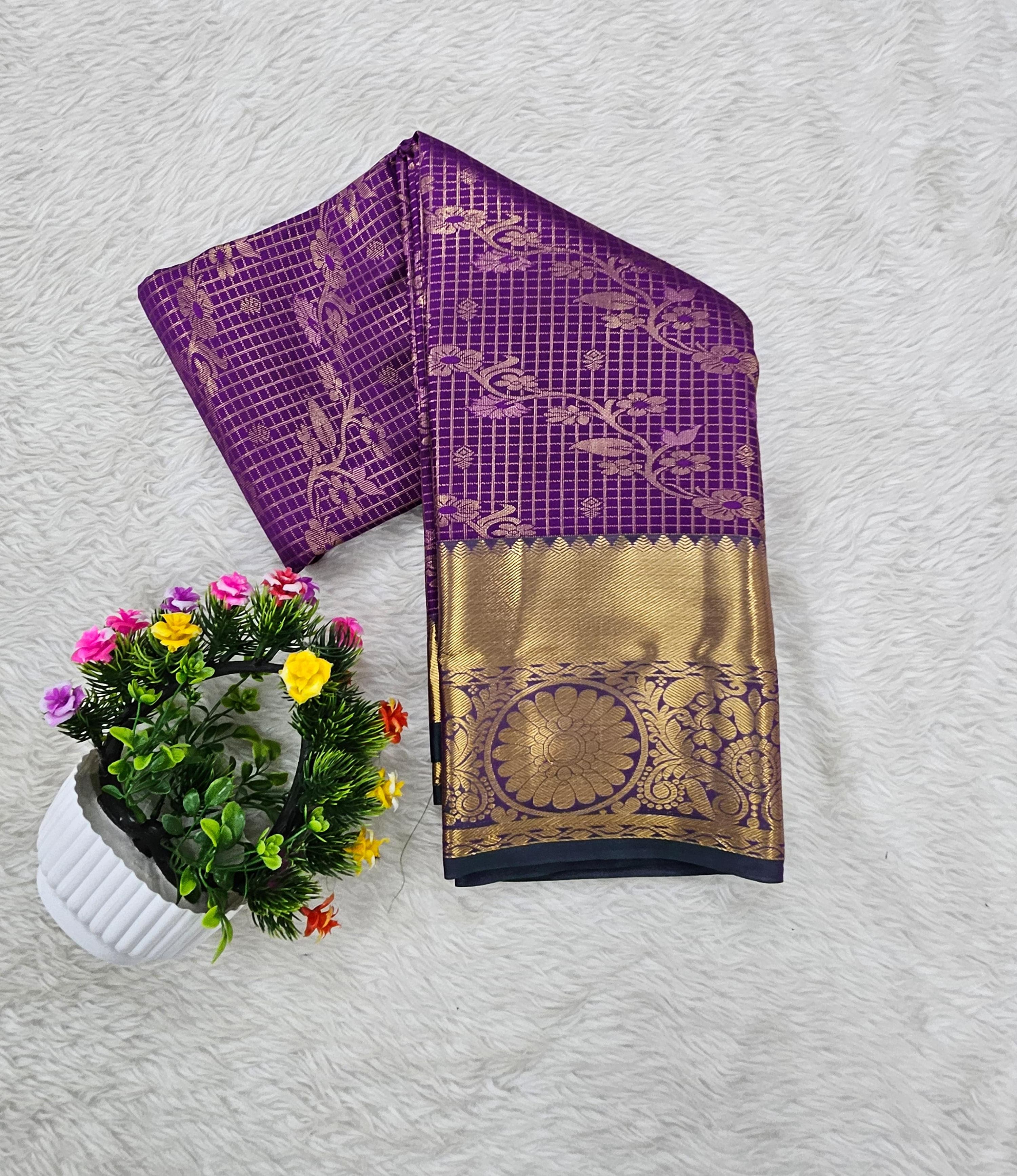 Semi kanchipattu saree