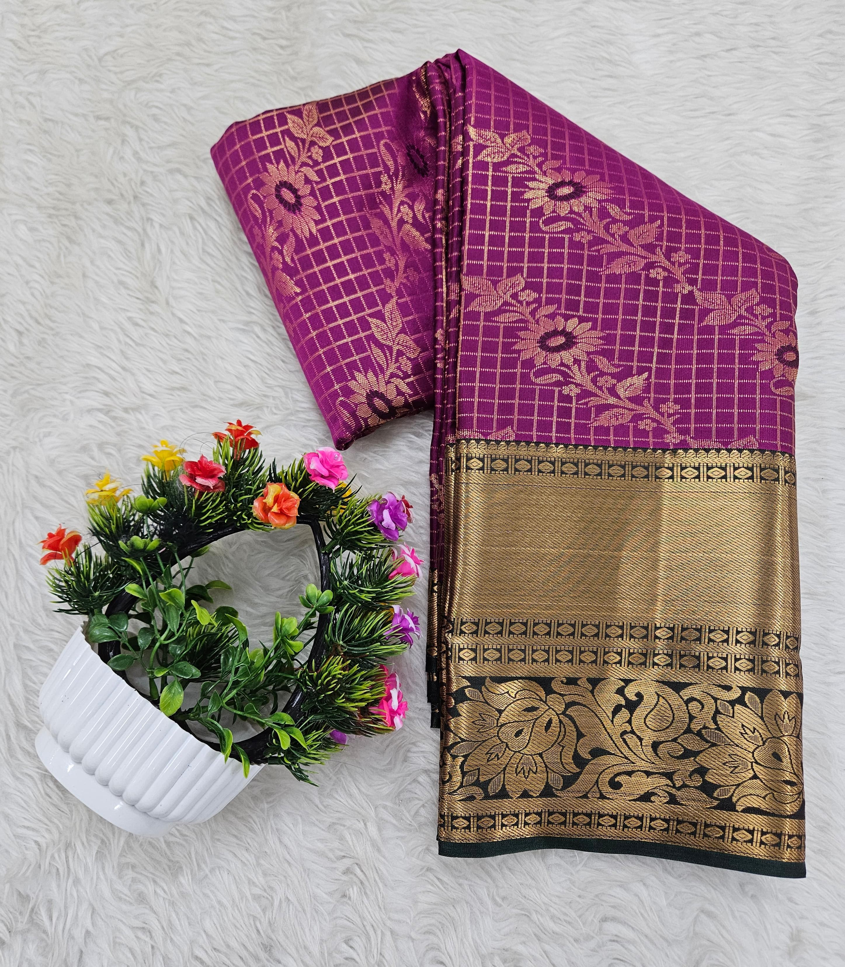 Semi kanchipattu saree