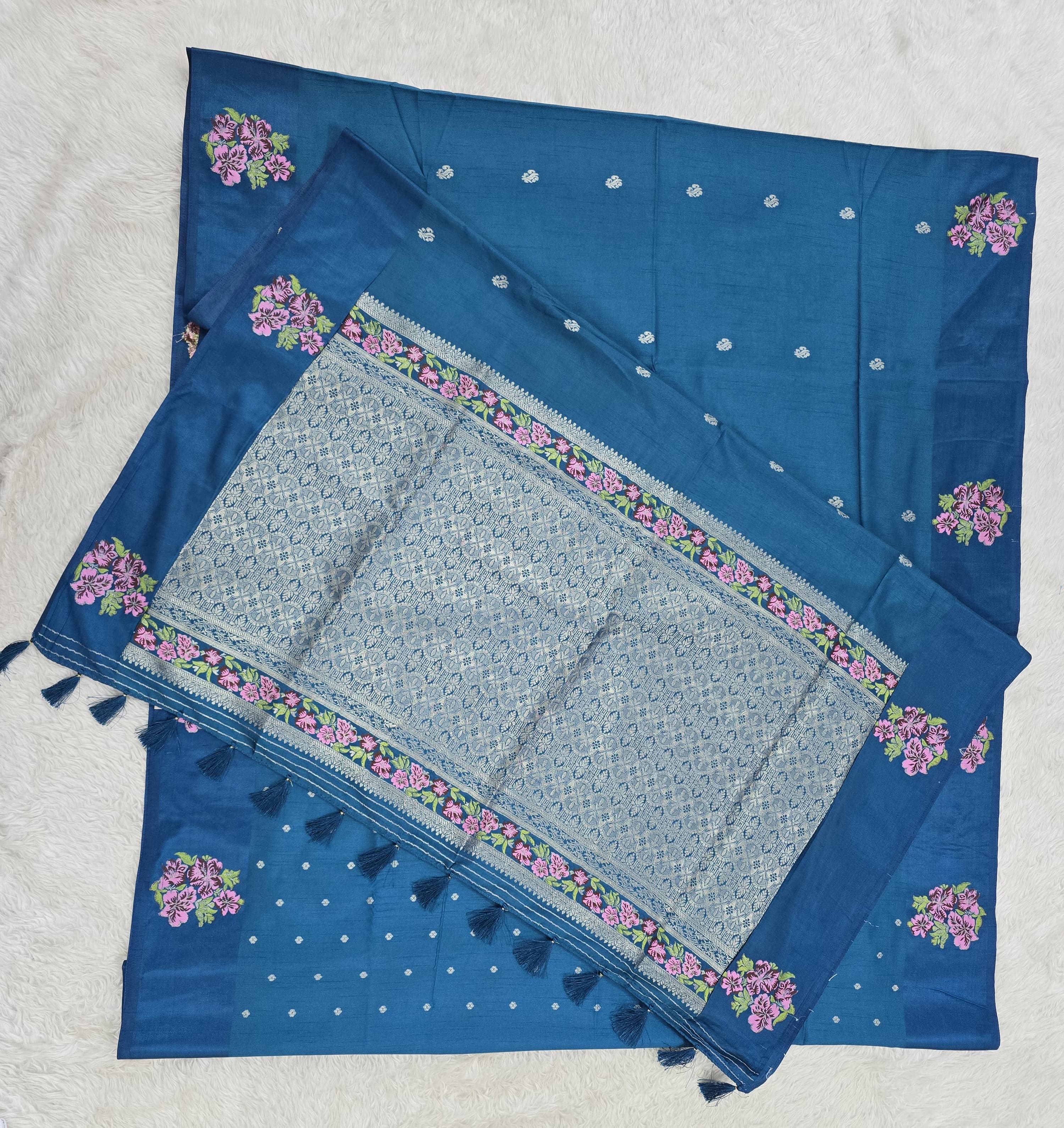 Banarasi saree