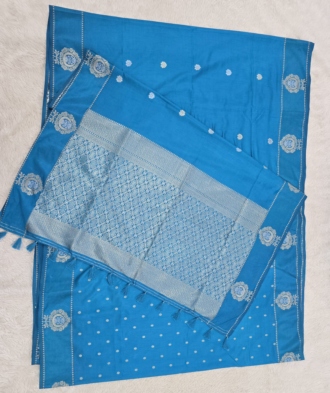 Banarasi saree