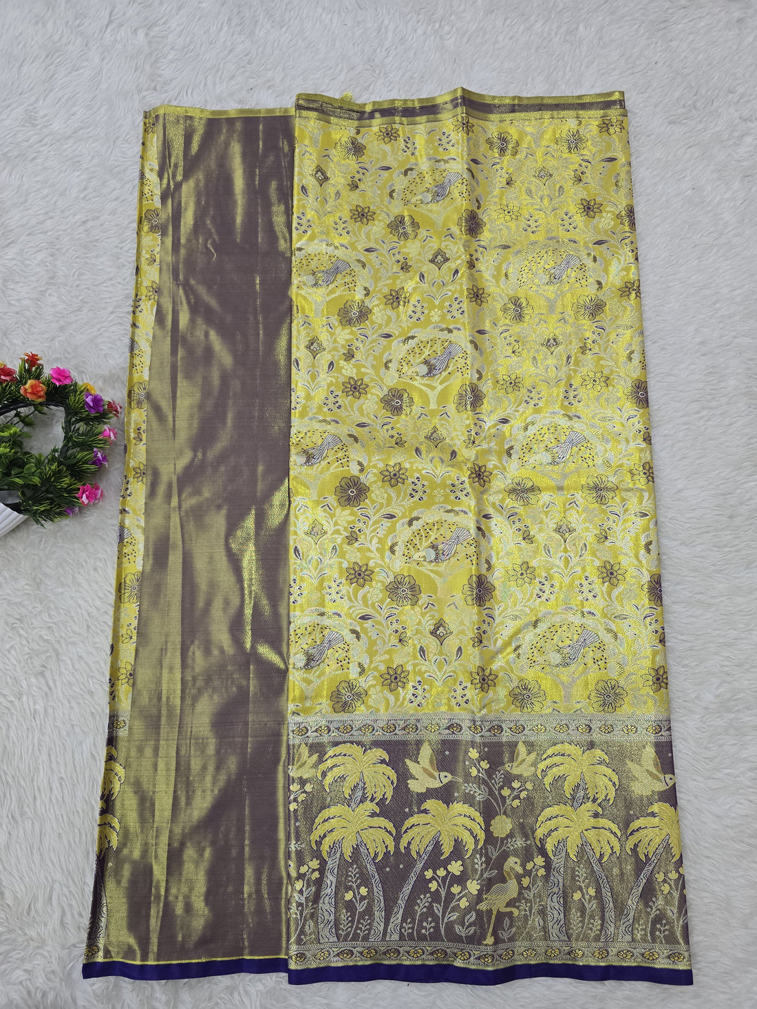 (5–10 Year) Lehenga – Unstitched (Blouse + Material)