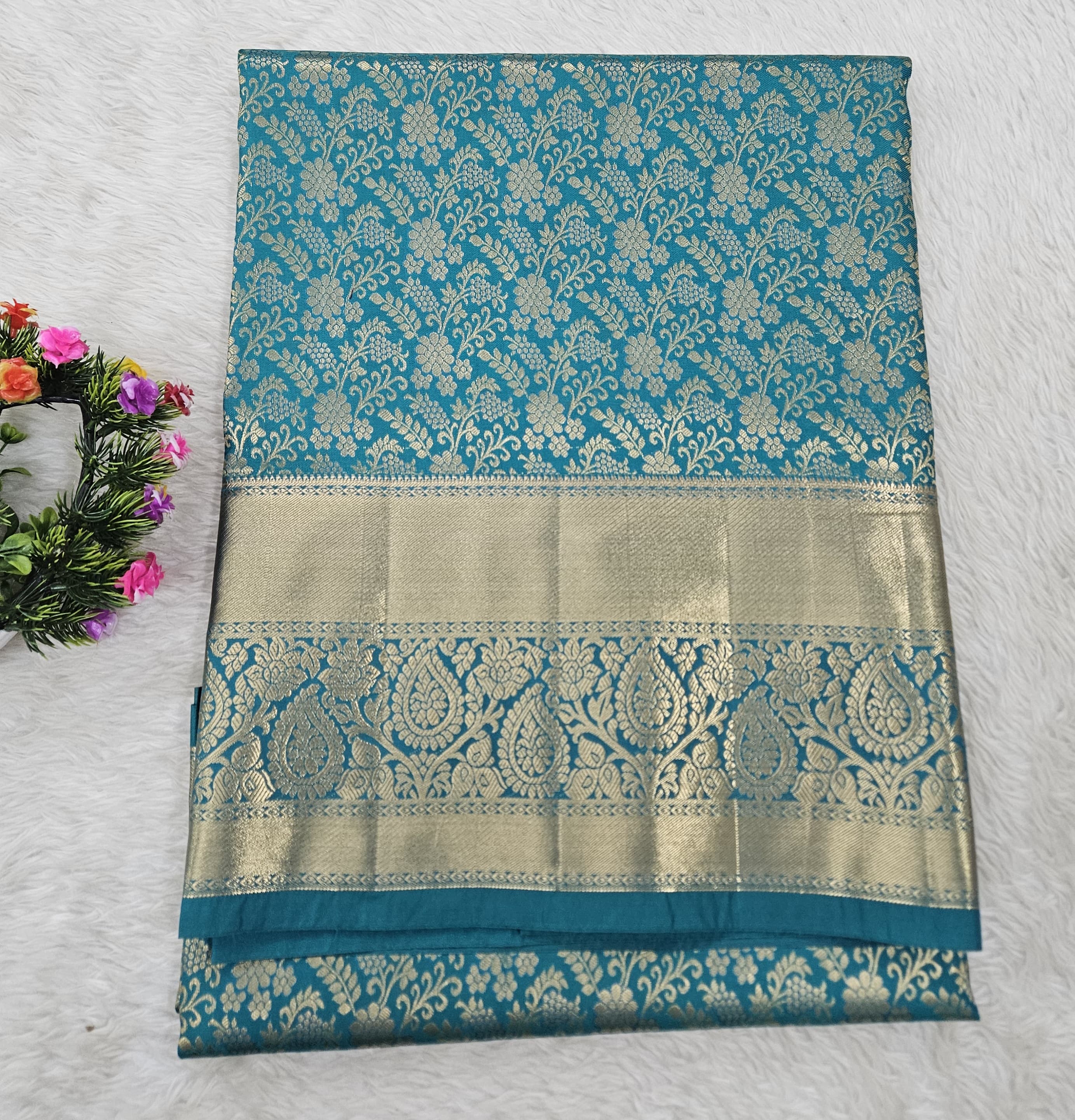 Semi kanchipattu resham saree