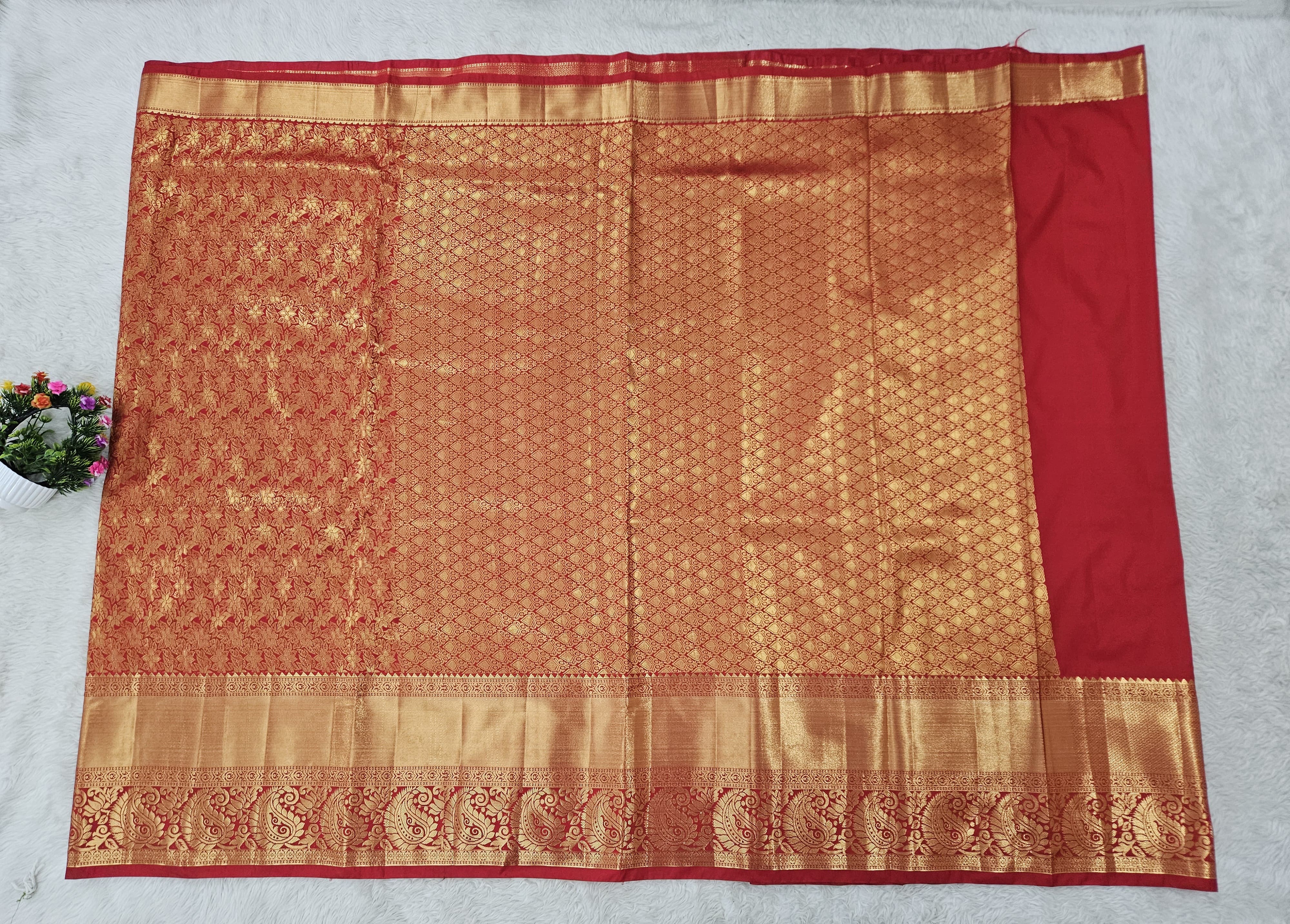 Semi kanchipattu resham saree