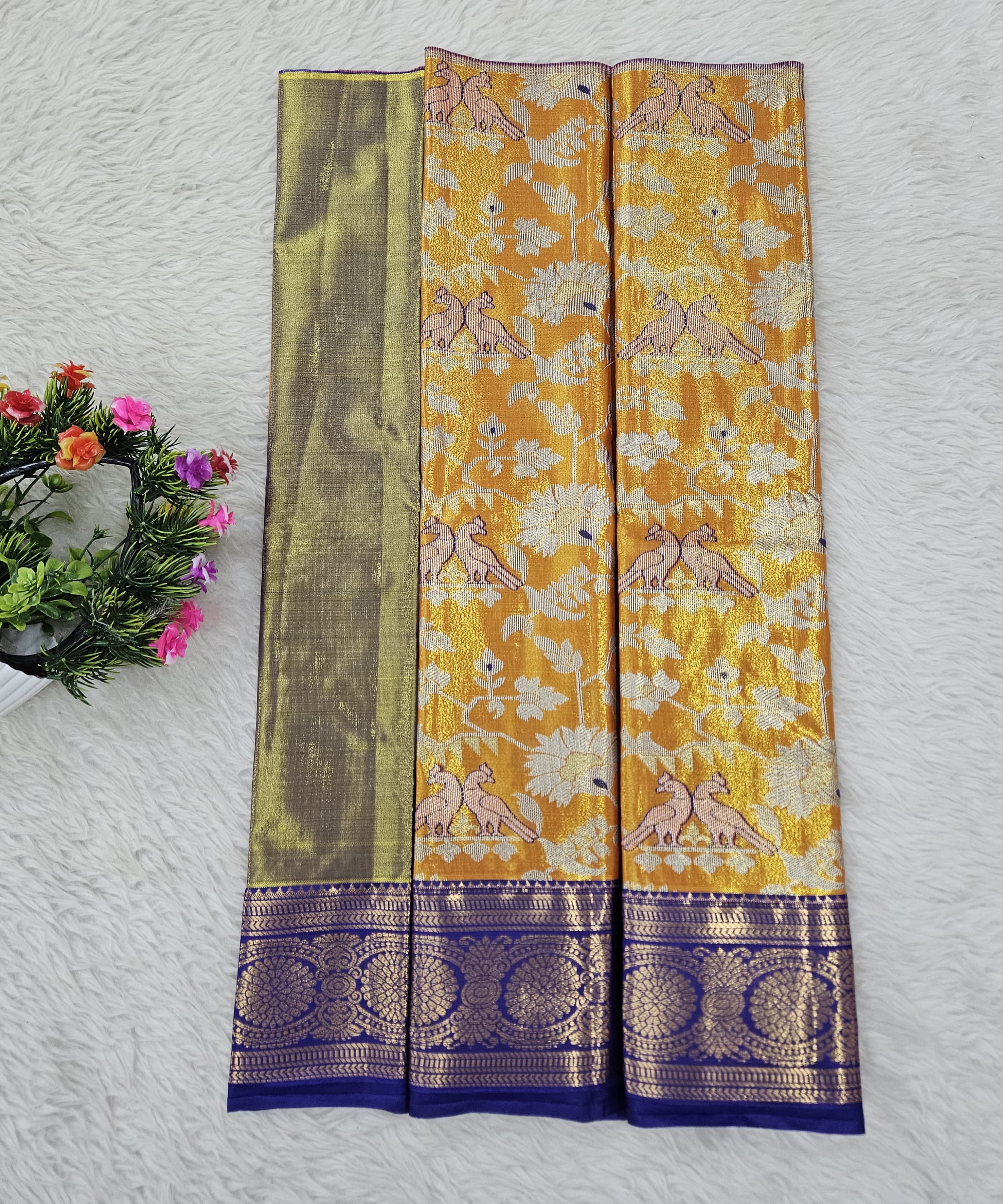 (0–1 Year) Lehenga – Unstitched (Blouse + Material)