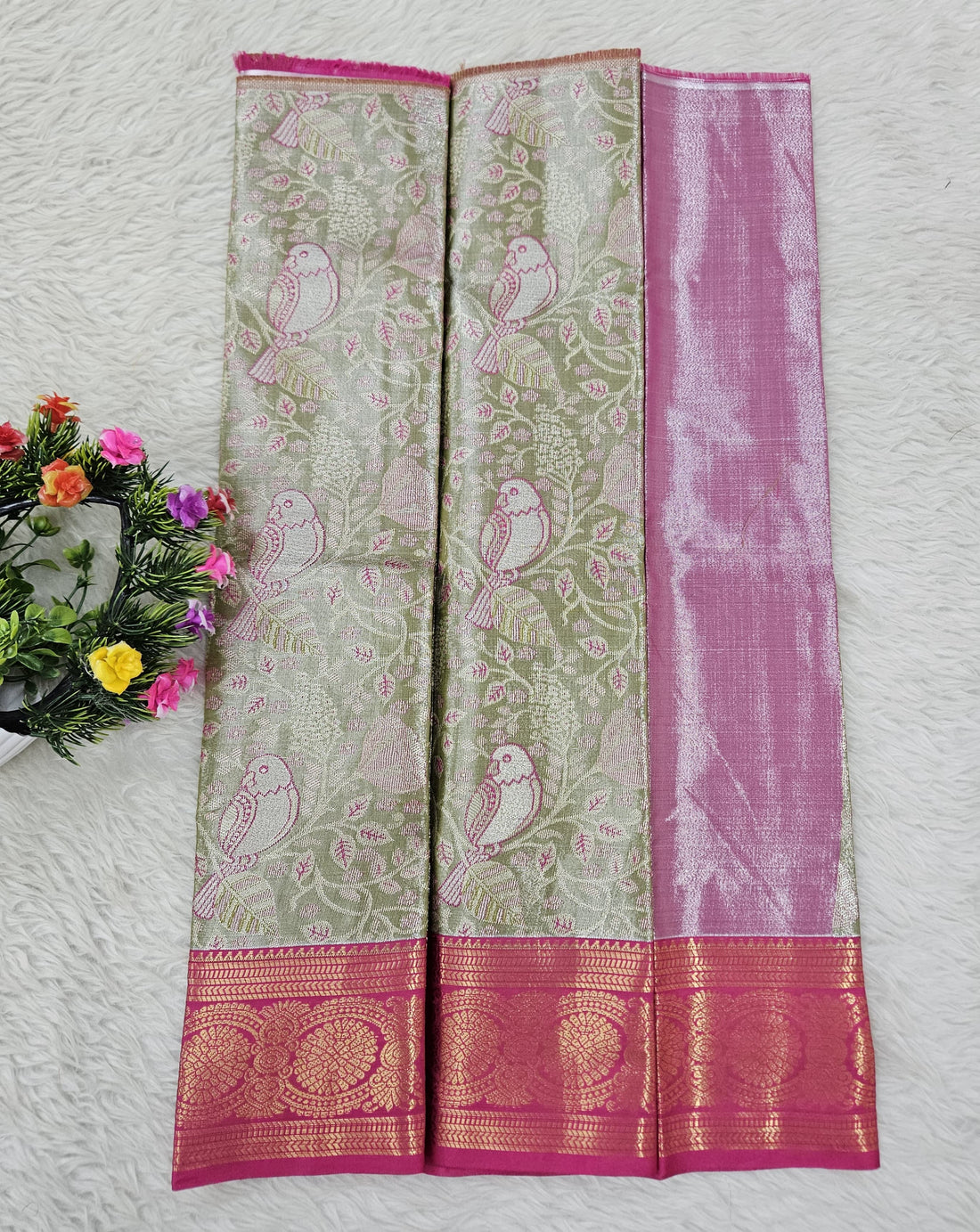 (0–1 Year) Lehenga – Unstitched (Blouse + Material)