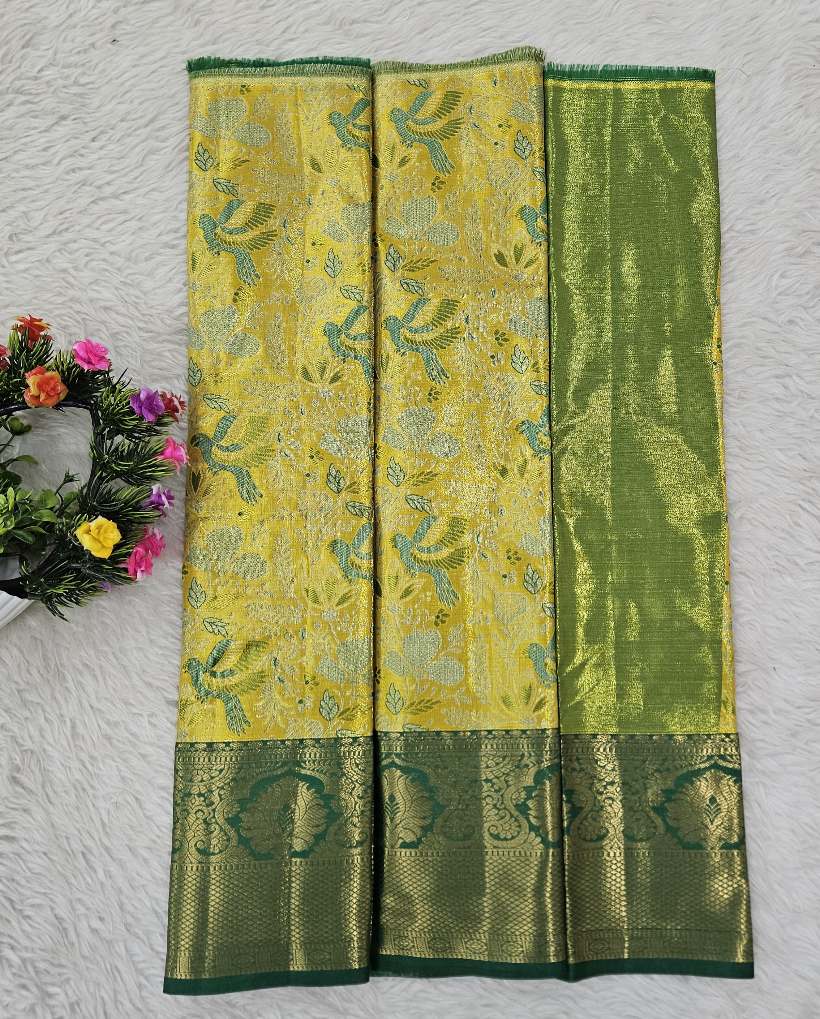 (0–1 Year) Lehenga – Unstitched (Blouse + Material)