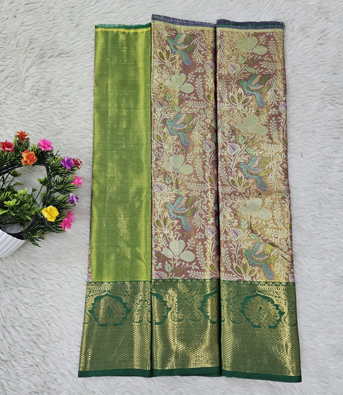 (0–1 Year) Lehenga – Unstitched (Blouse + Material)