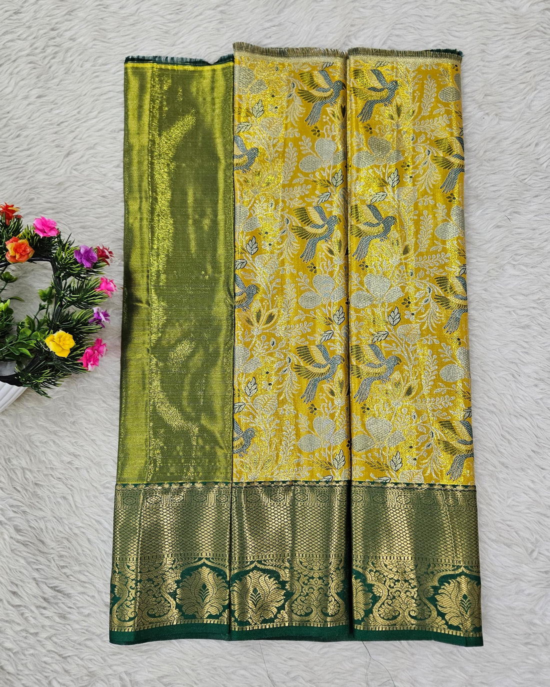 (0–1 Year) Lehenga – Unstitched (Blouse + Material)