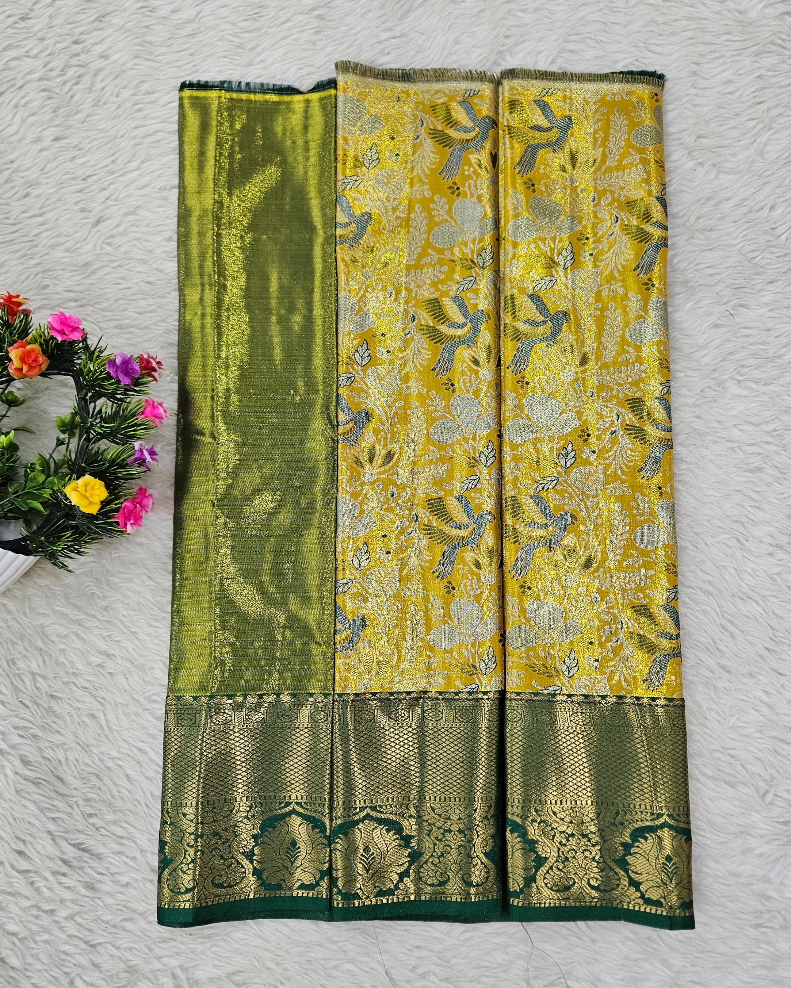 (0–1 Year) Lehenga – Unstitched (Blouse + Material)
