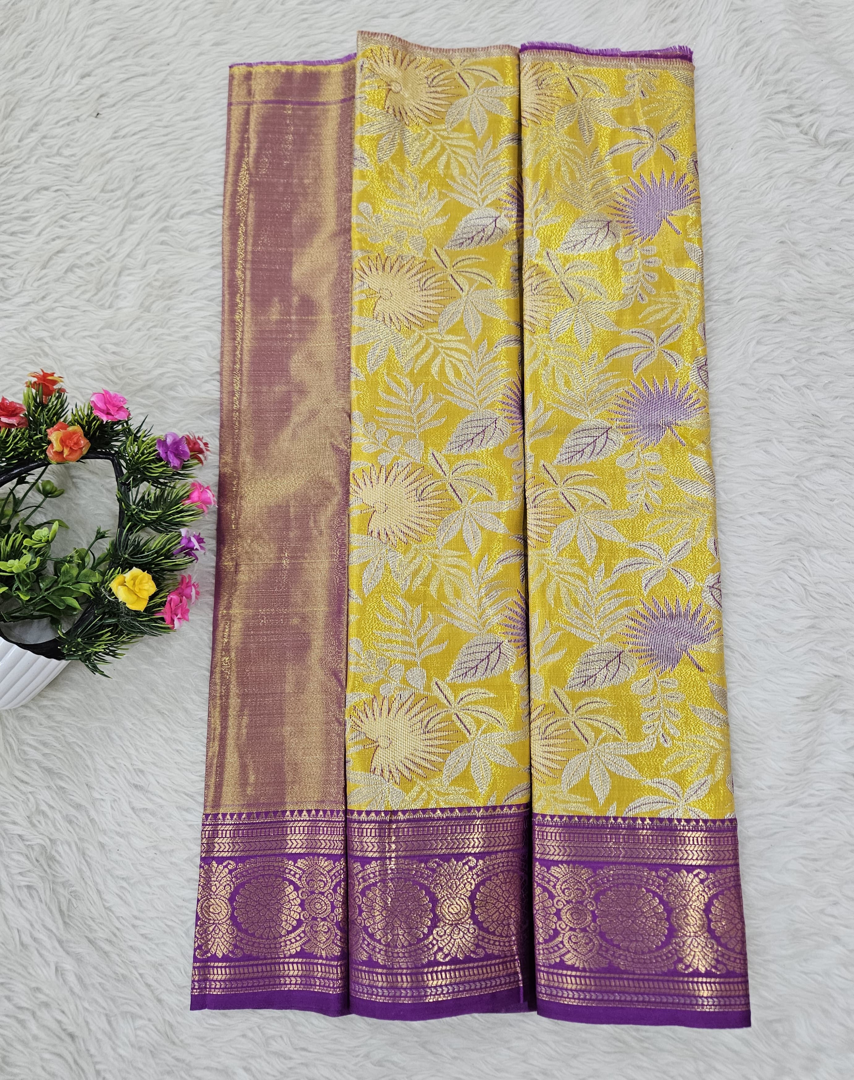 (0–1 Year) Lehenga – Unstitched (Blouse + Material)