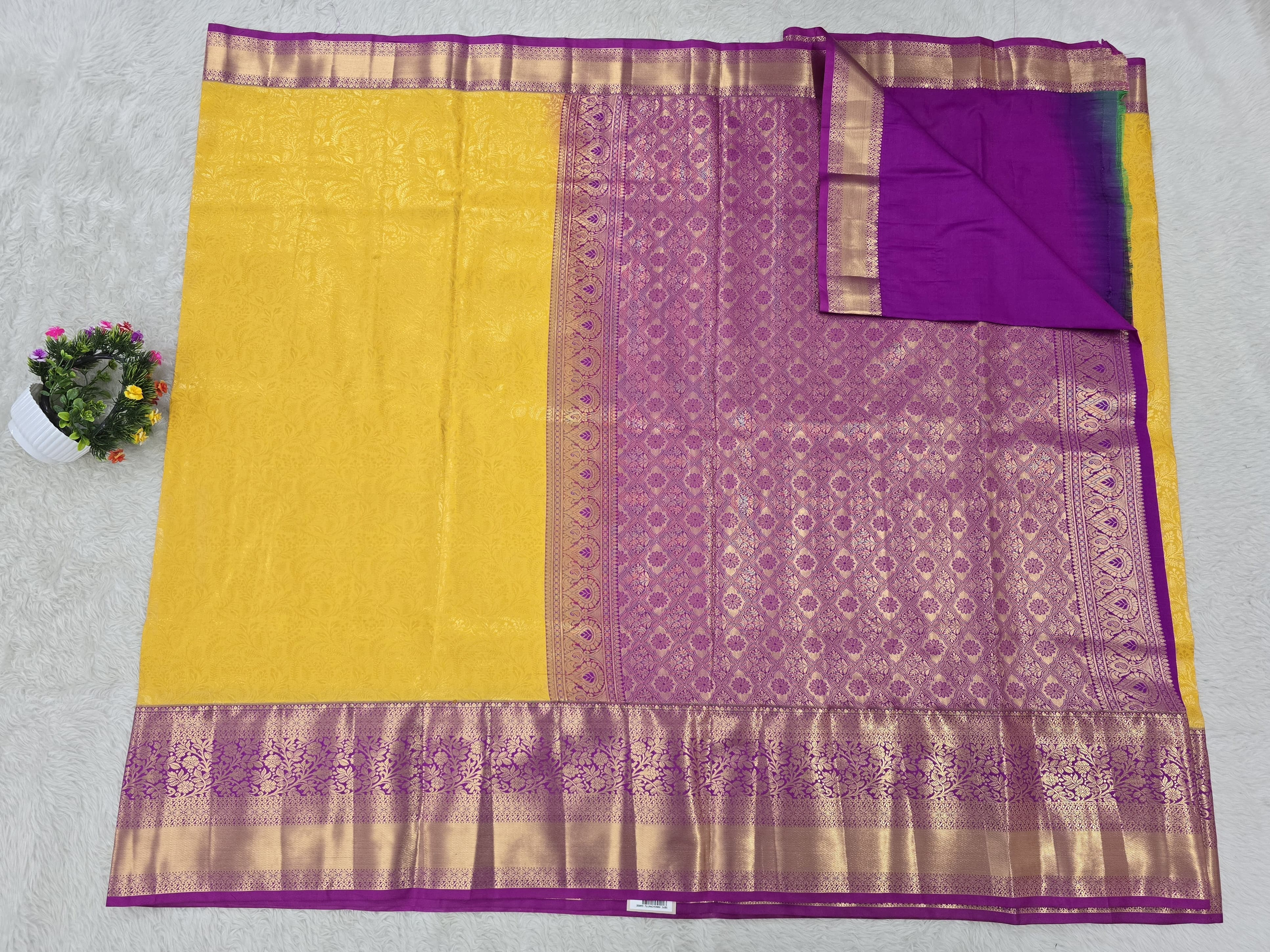 Semi kanchipattu resham saree