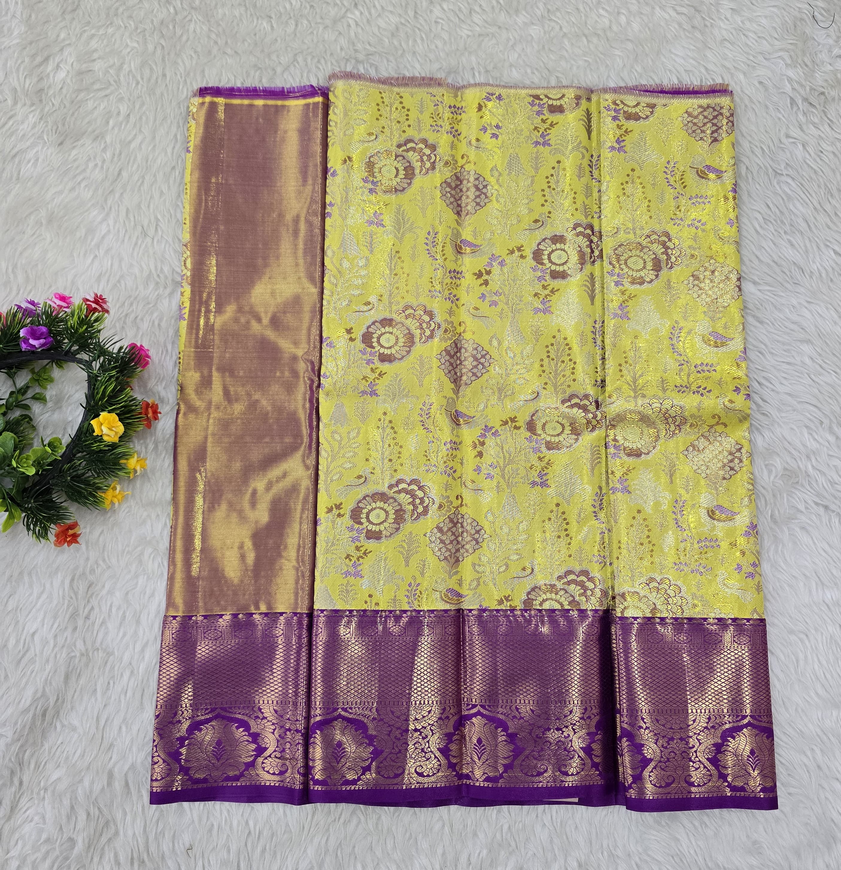(0–1 Year) Lehenga – Unstitched (Blouse + Material)