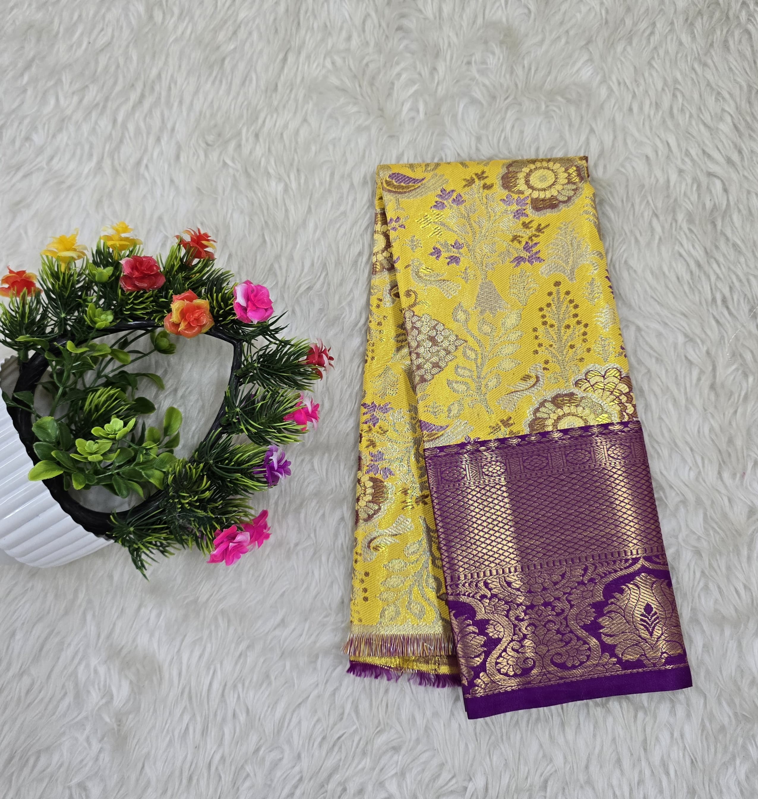 (0–1 Year) Lehenga – Unstitched (Blouse + Material)