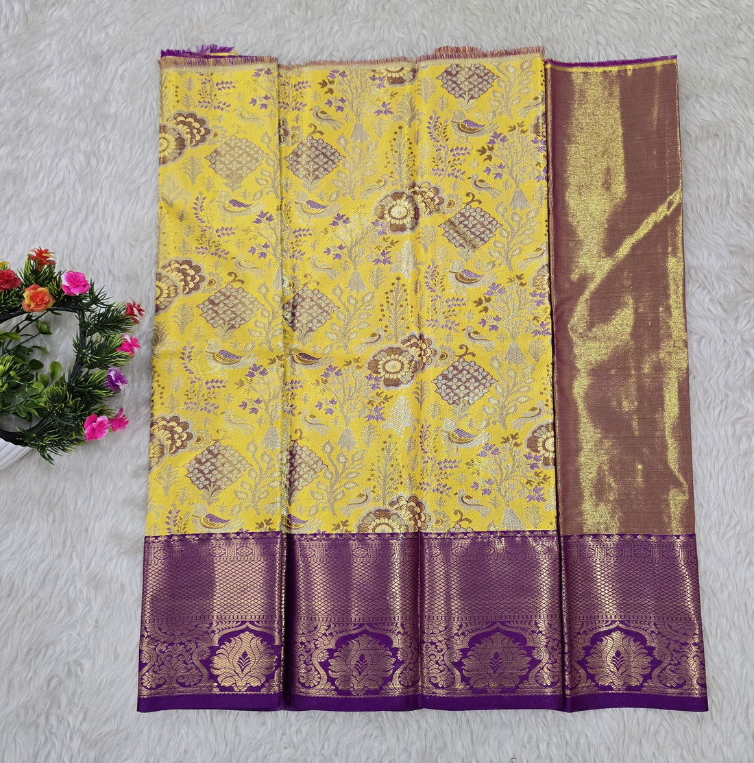 (0–1 Year) Lehenga – Unstitched (Blouse + Material)