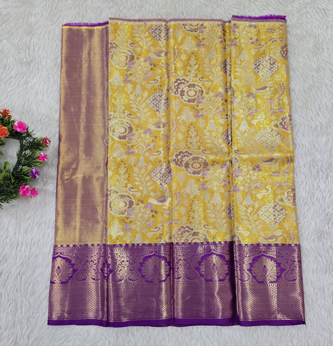 (0–1 Year) Lehenga – Unstitched (Blouse + Material)