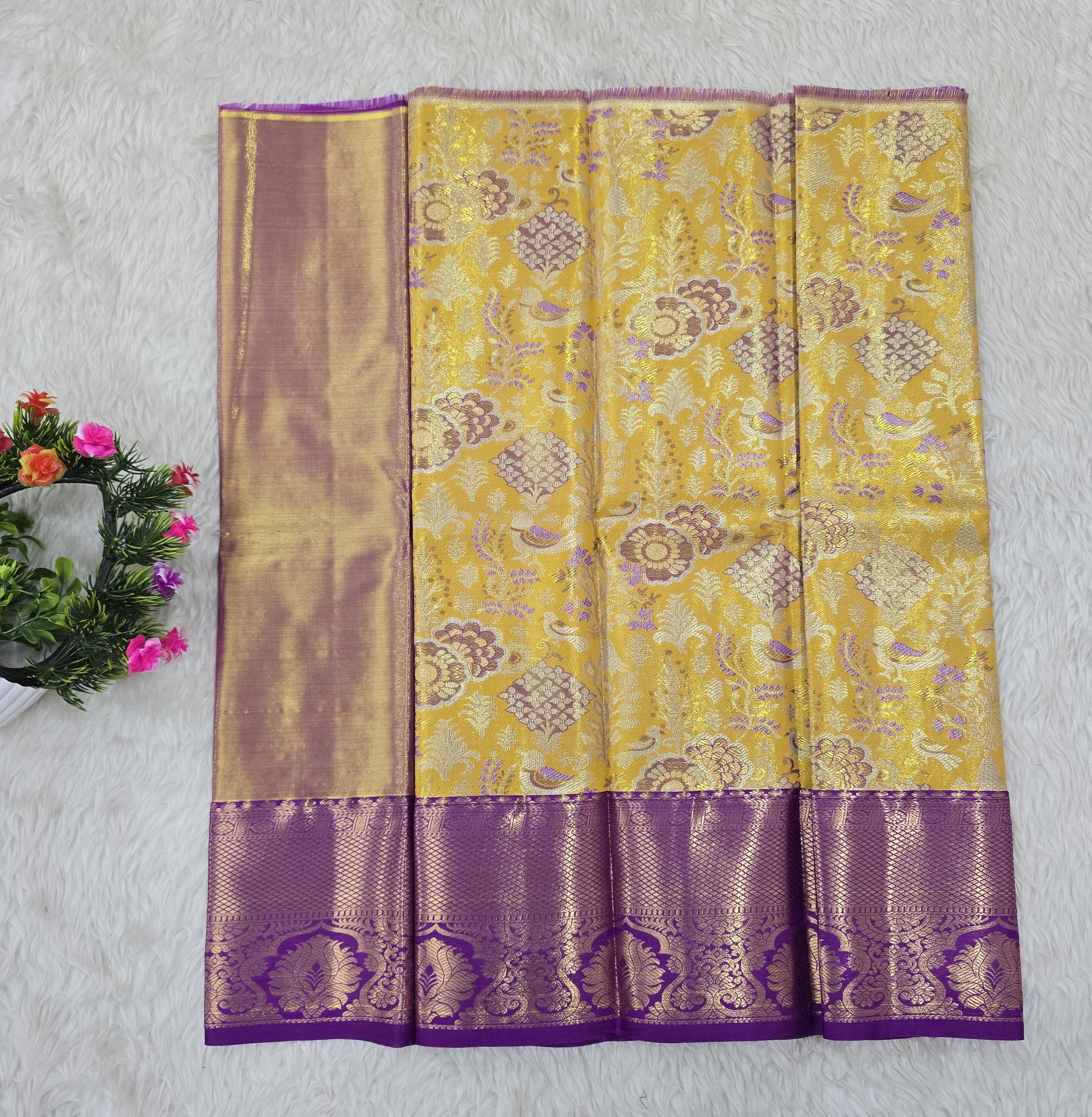 (0–1 Year) Lehenga – Unstitched (Blouse + Material)