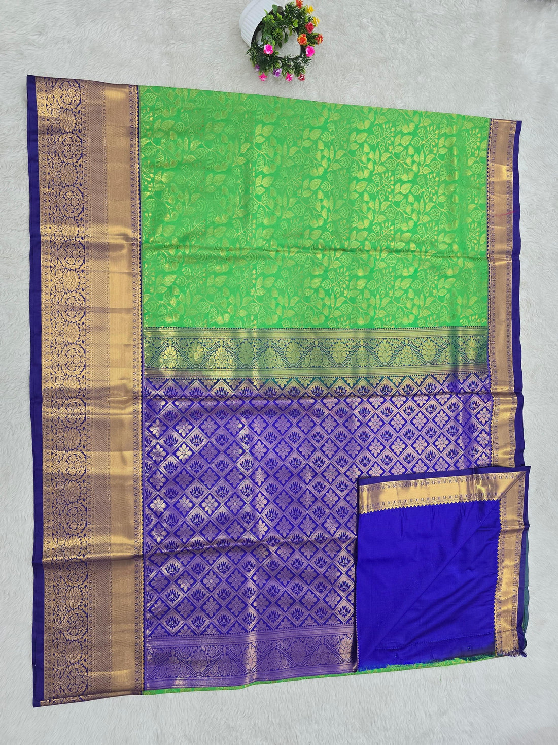 Semi Kanchipattu resham sarees