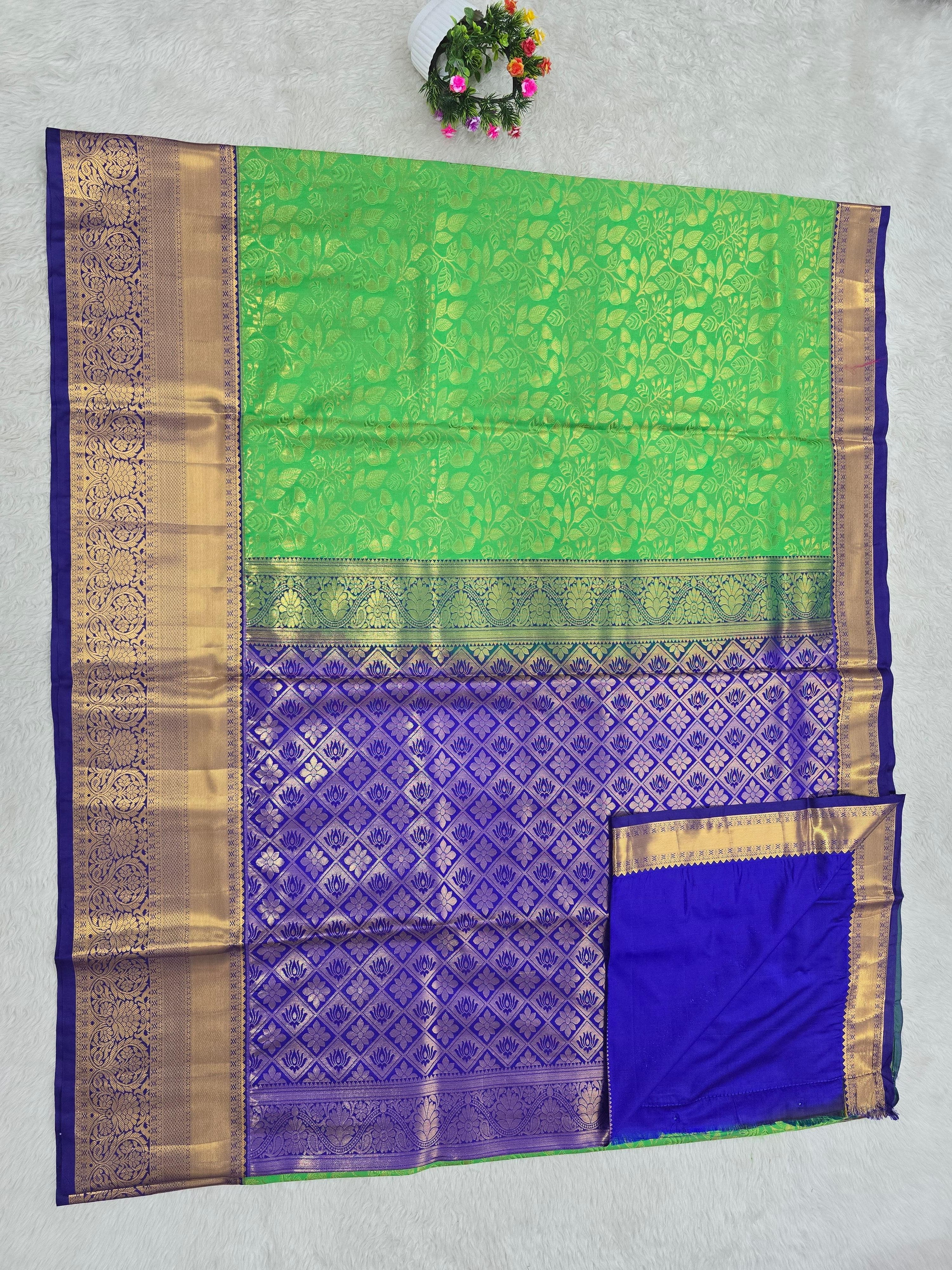 Semi Kanchipattu resham sarees