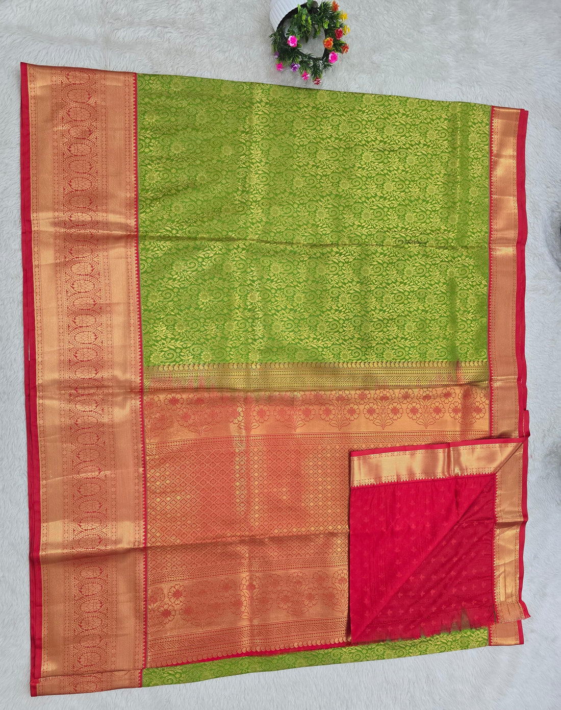 Semi Kanchipattu resham sarees