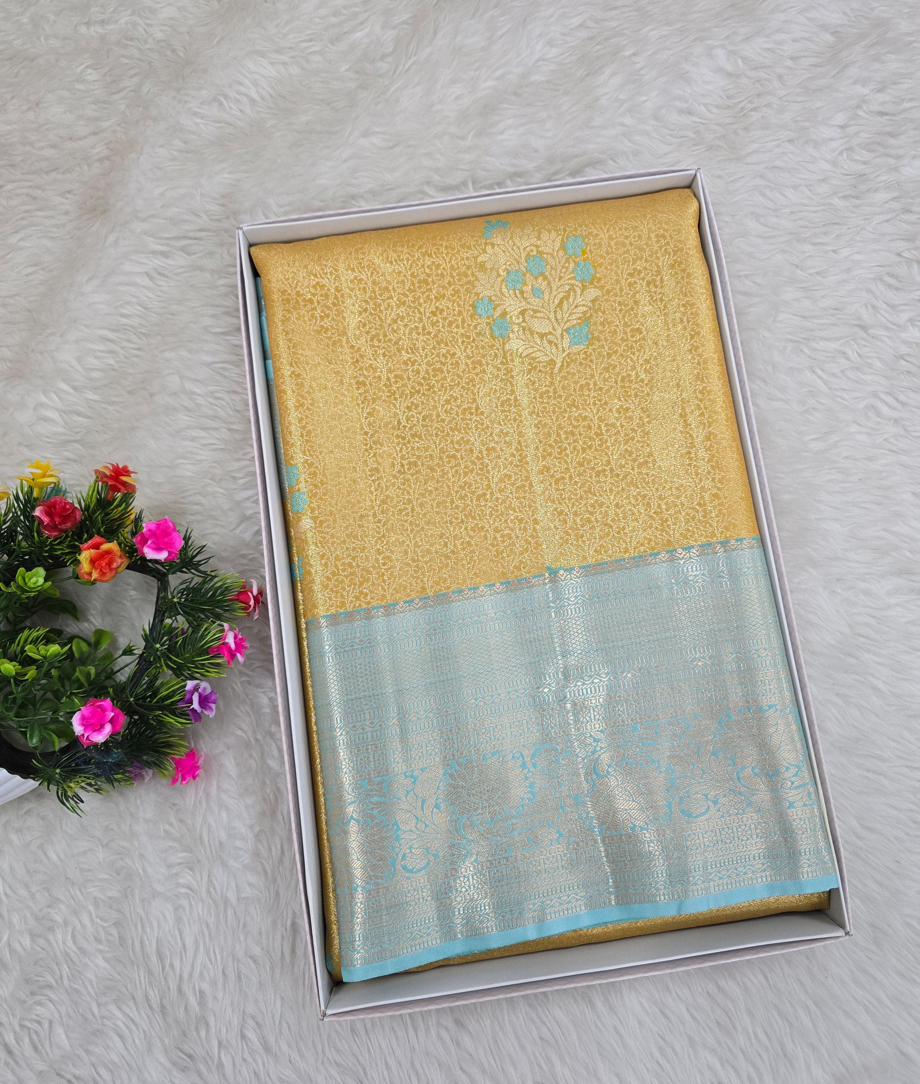 Semi Kanchipattu Tissue Sarees