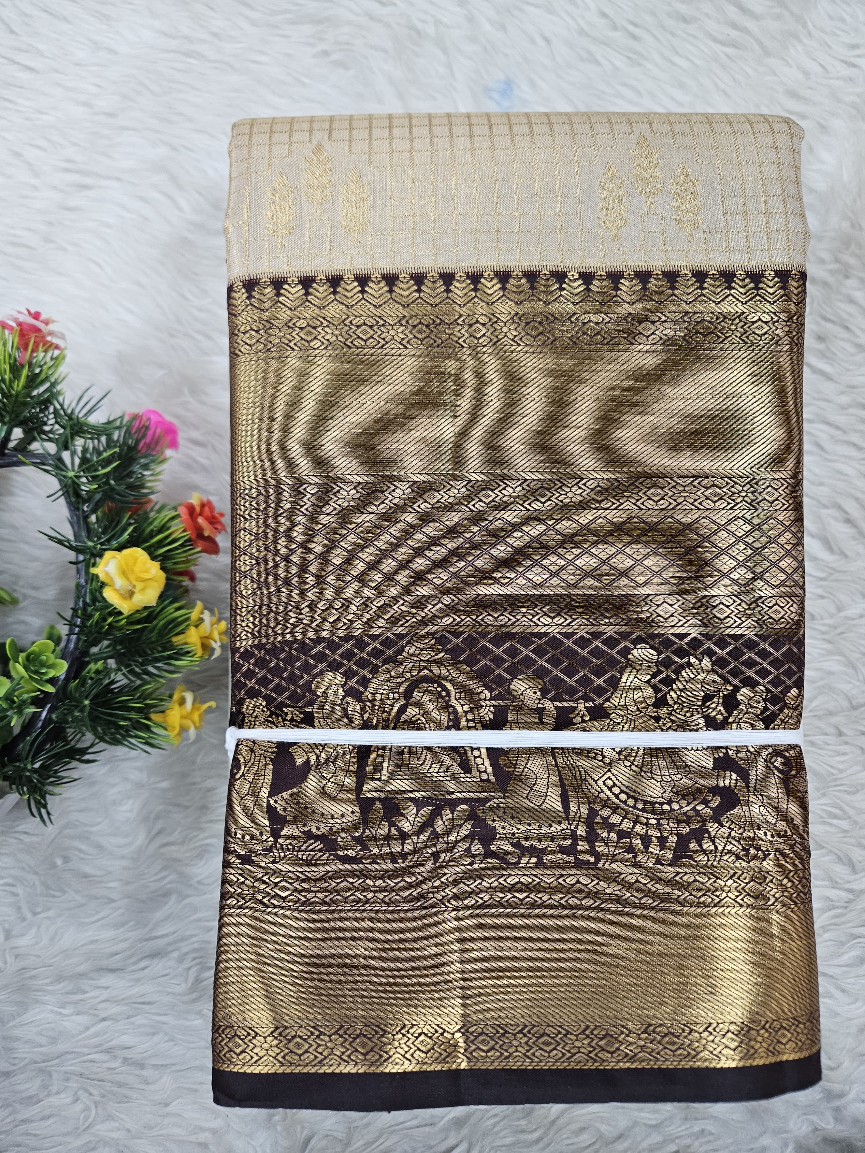 Semi Kanchipattu Tissue Sarees