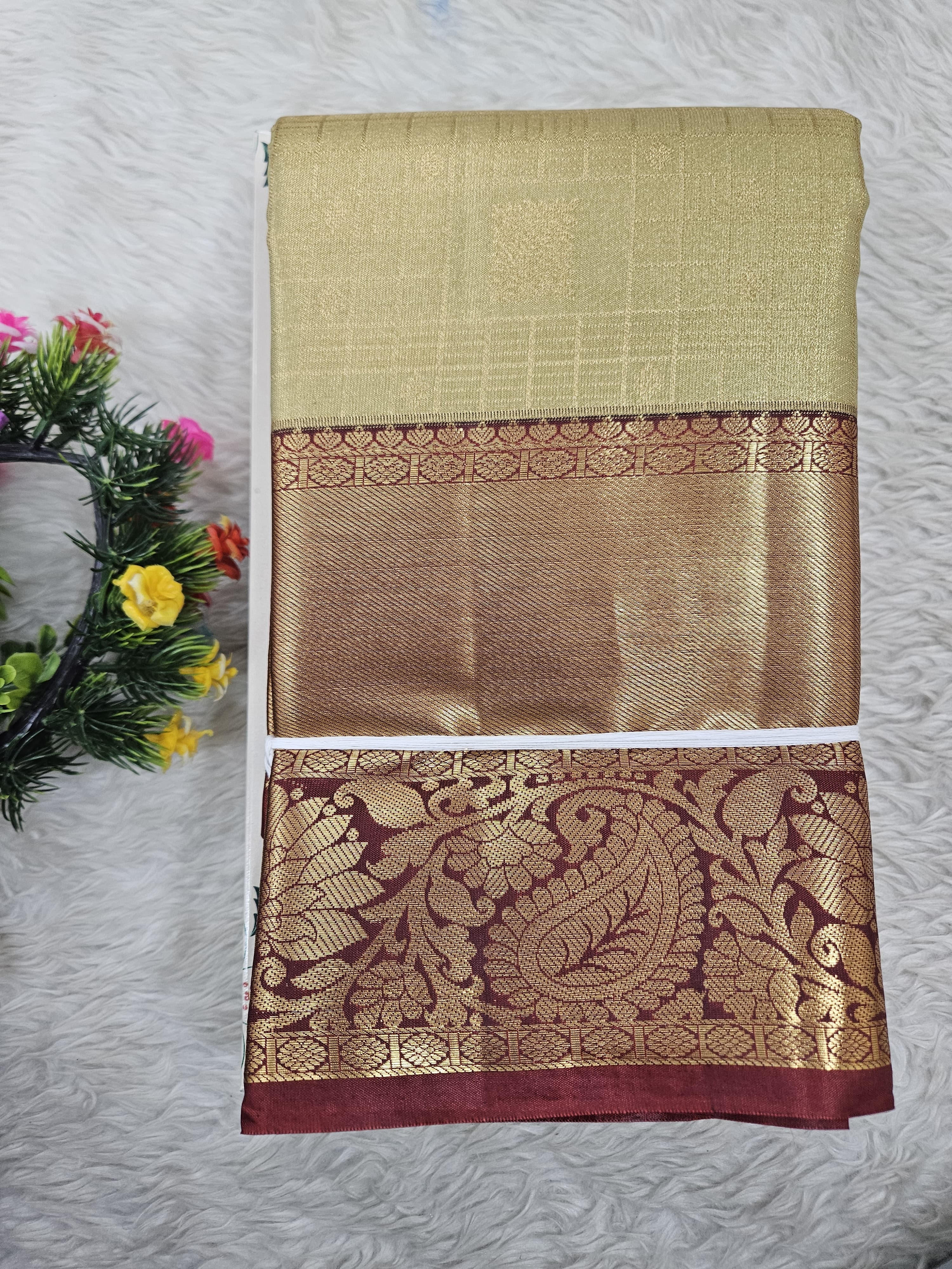 Semi Kanchipattu Tissue Sarees