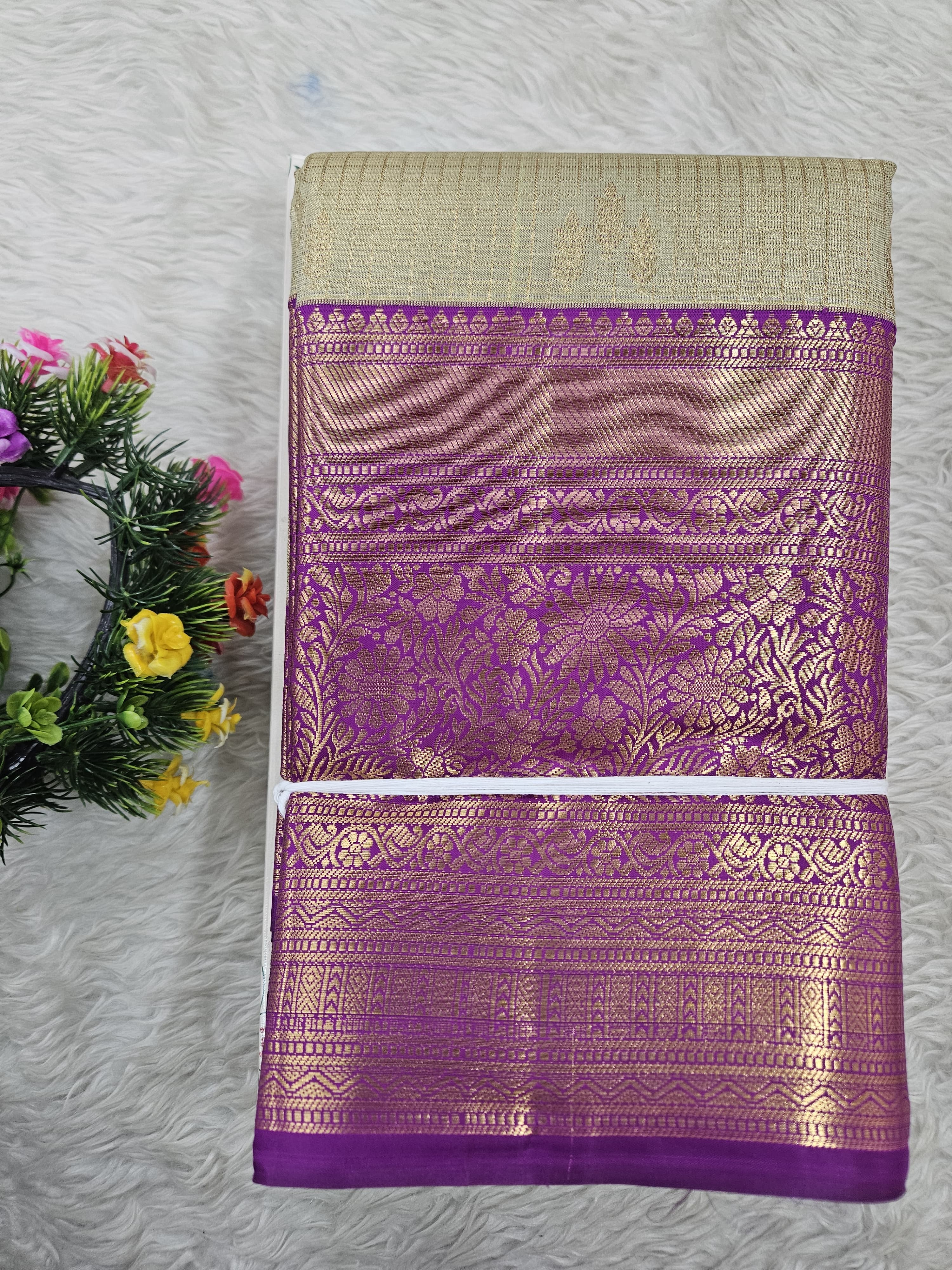 Semi Kanchipattu Tissue Sarees