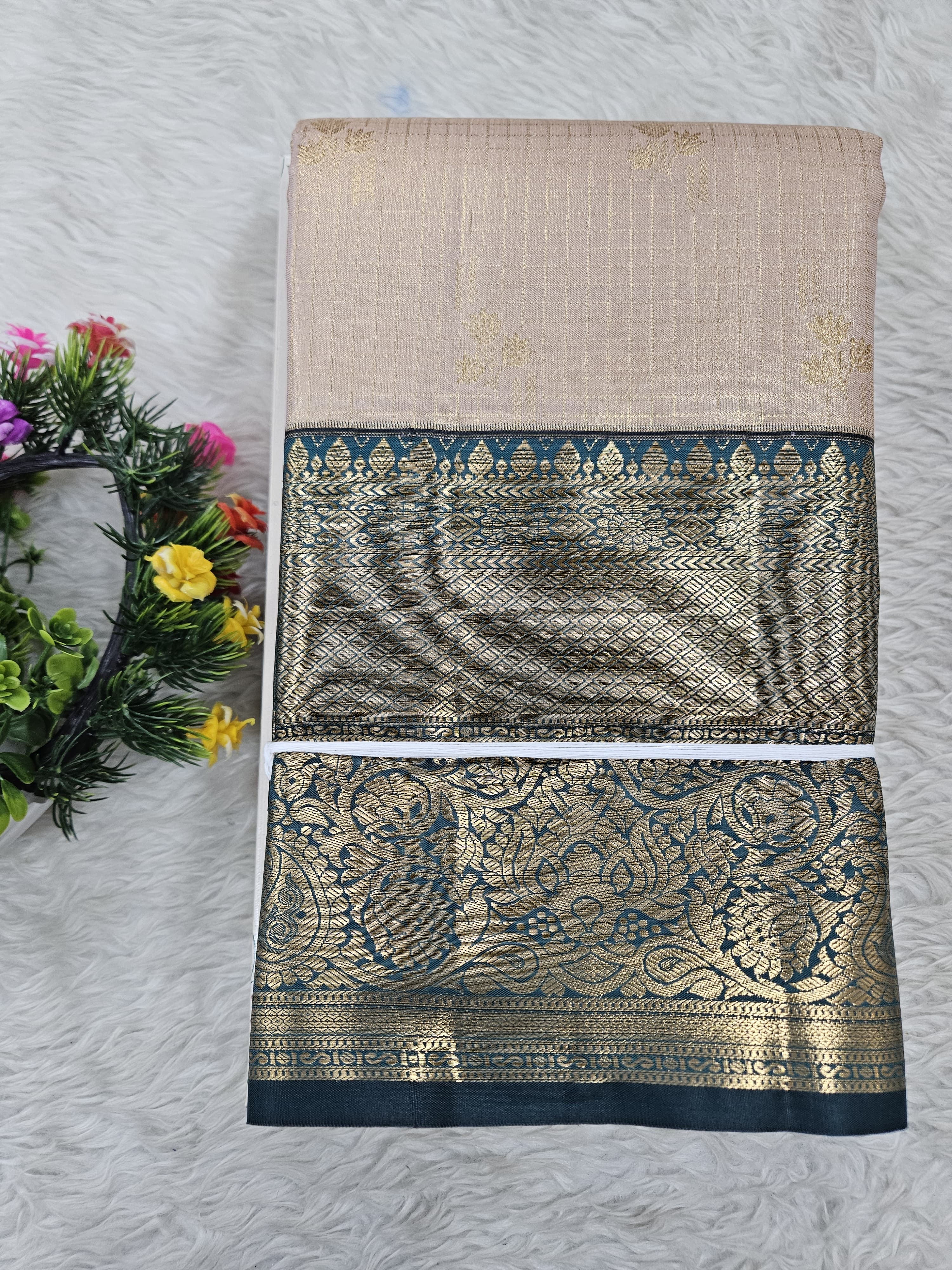Semi Kanchipattu Tissue Sarees