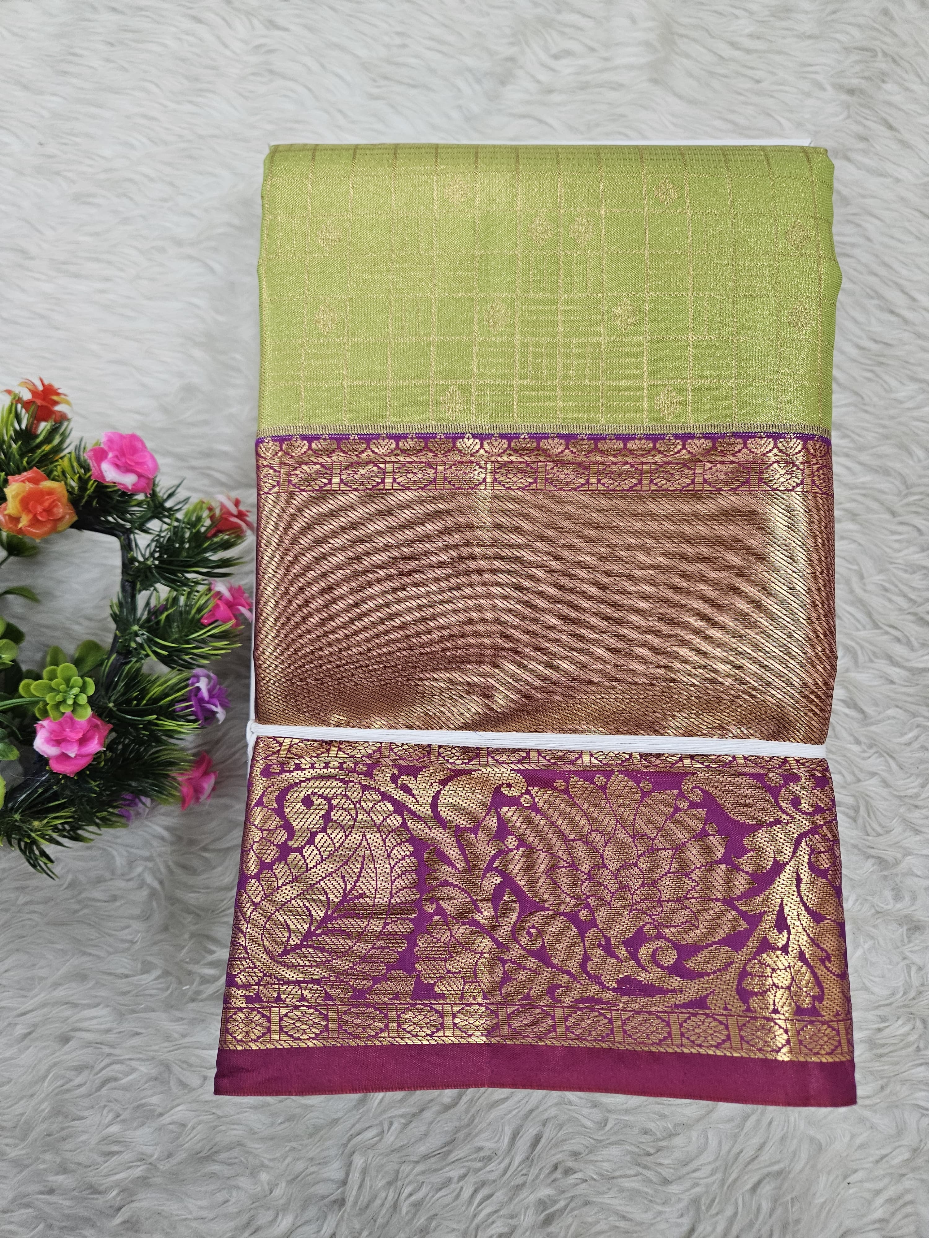 Semi Kanchipattu Tissue Sarees