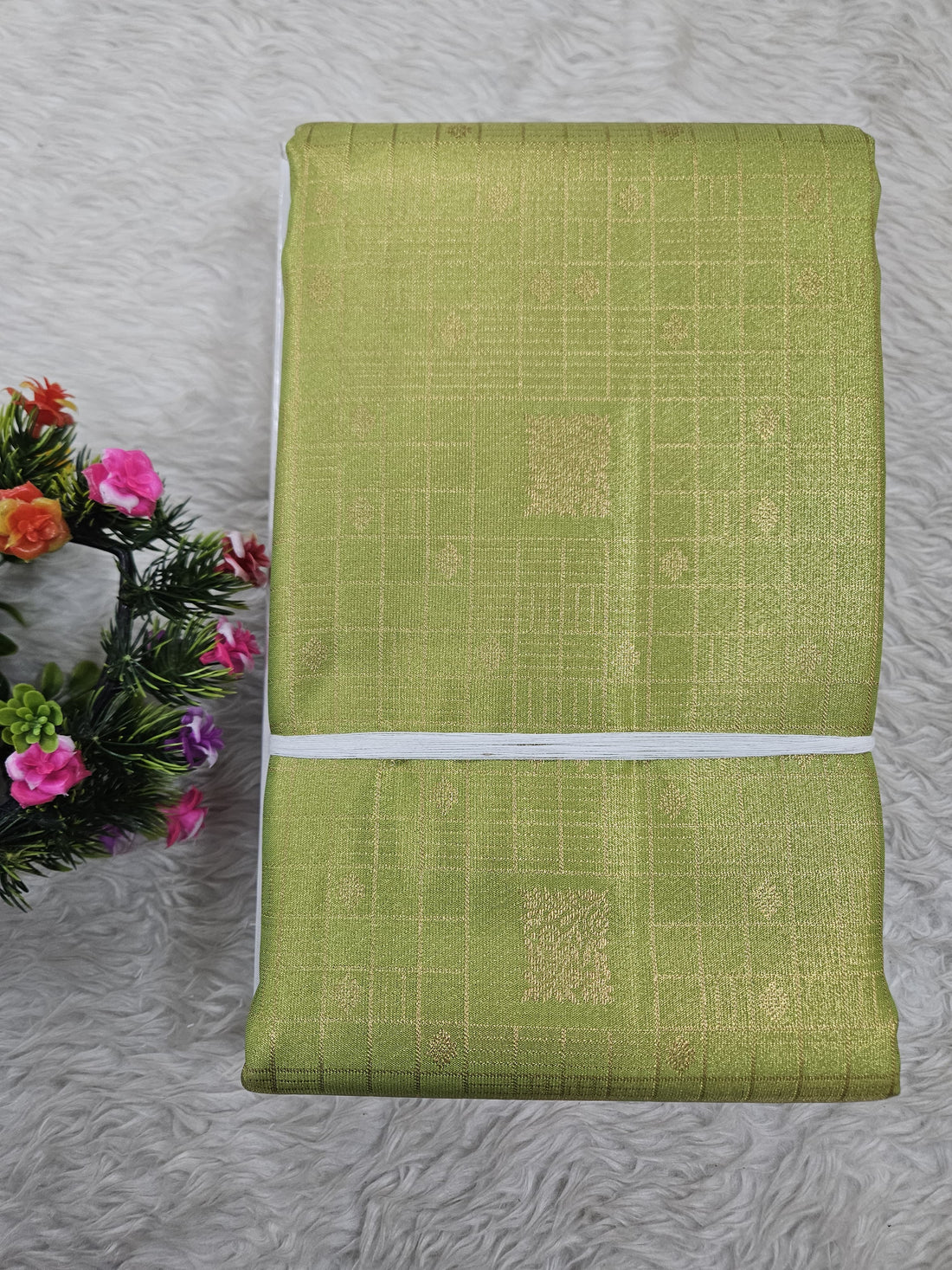 Semi Kanchipattu Tissue Sarees