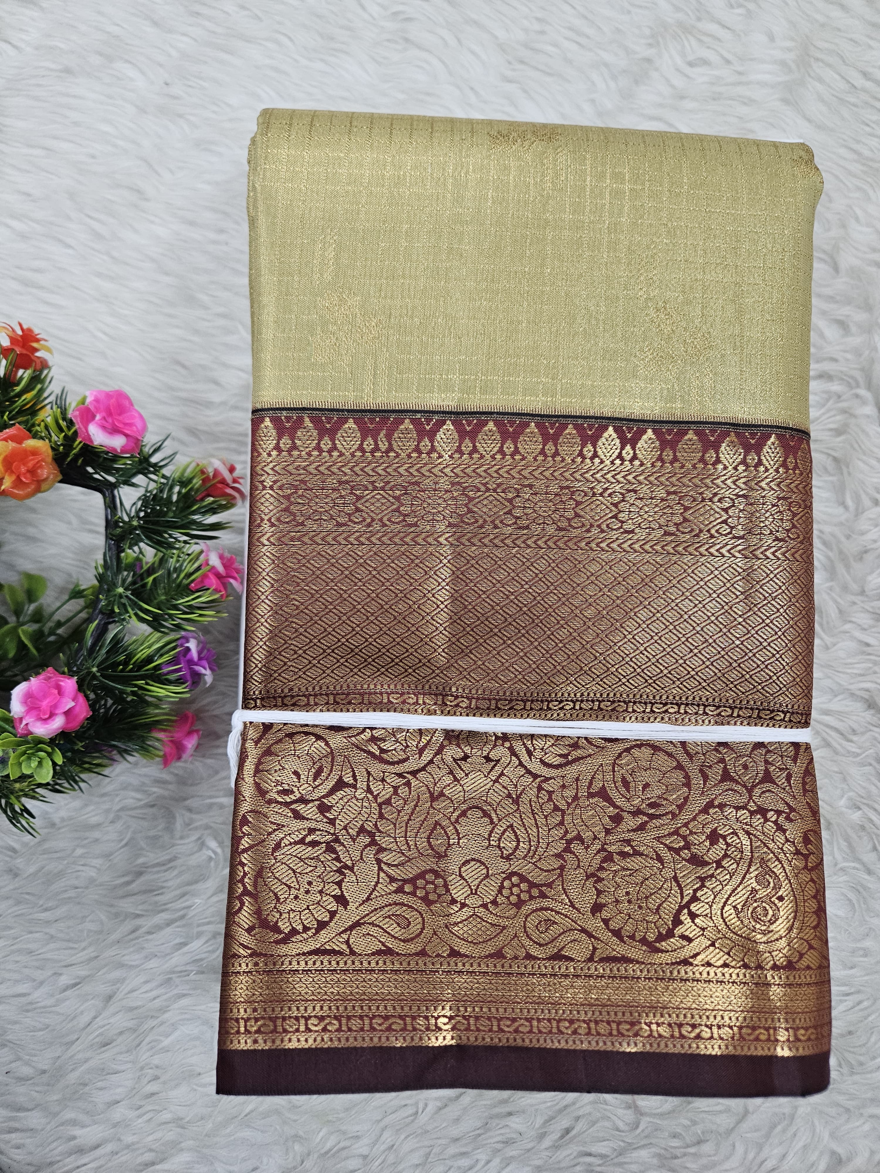 Semi Kanchipattu Tissue Sarees