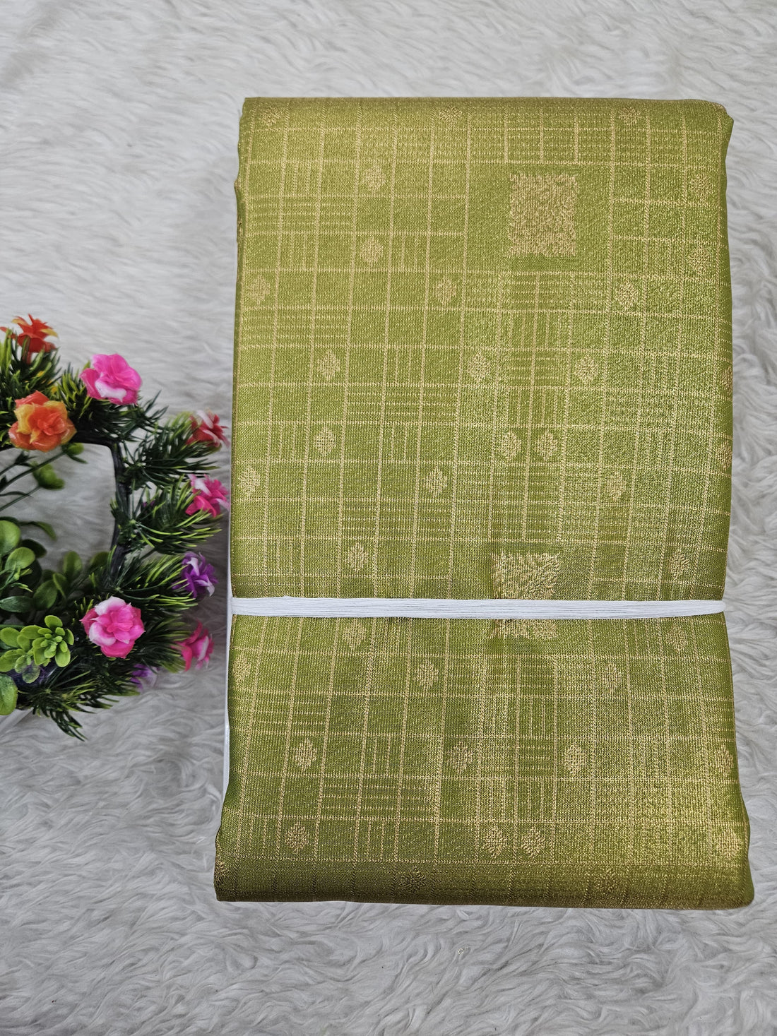 Semi Kanchipattu Tissue Sarees