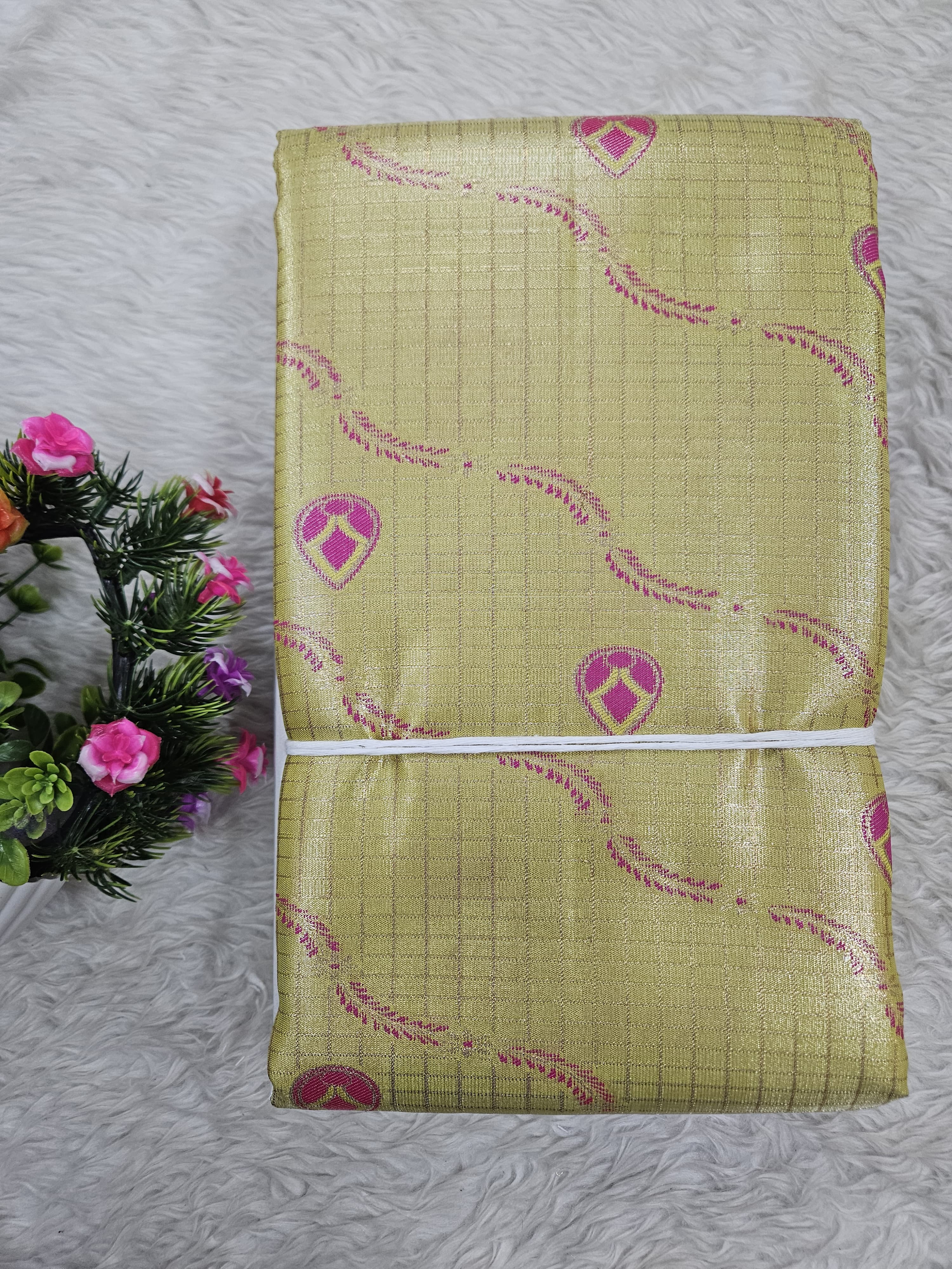 Semi Kanchipattu Tissue Sarees