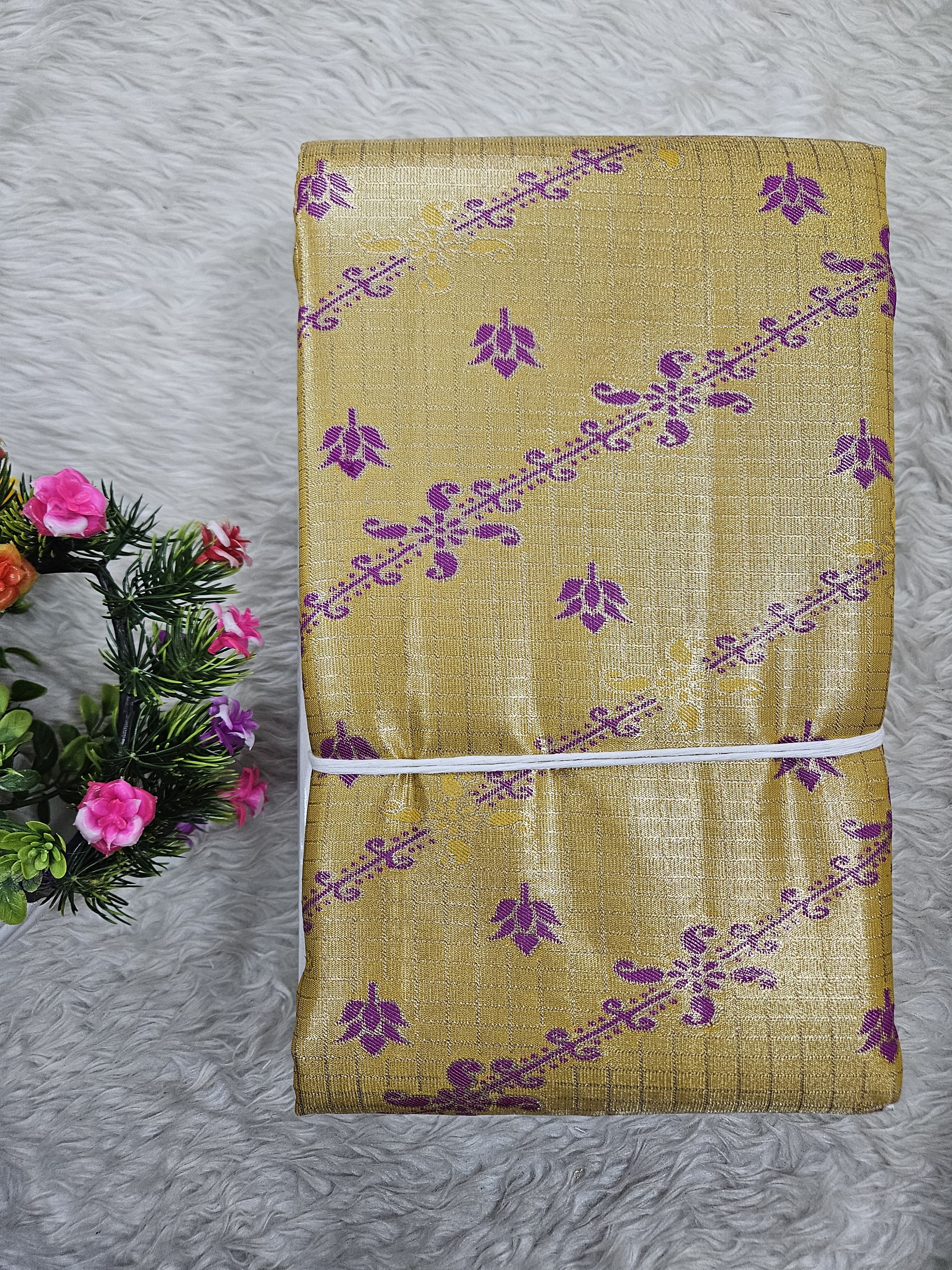 Semi Kanchipattu Tissue Sarees