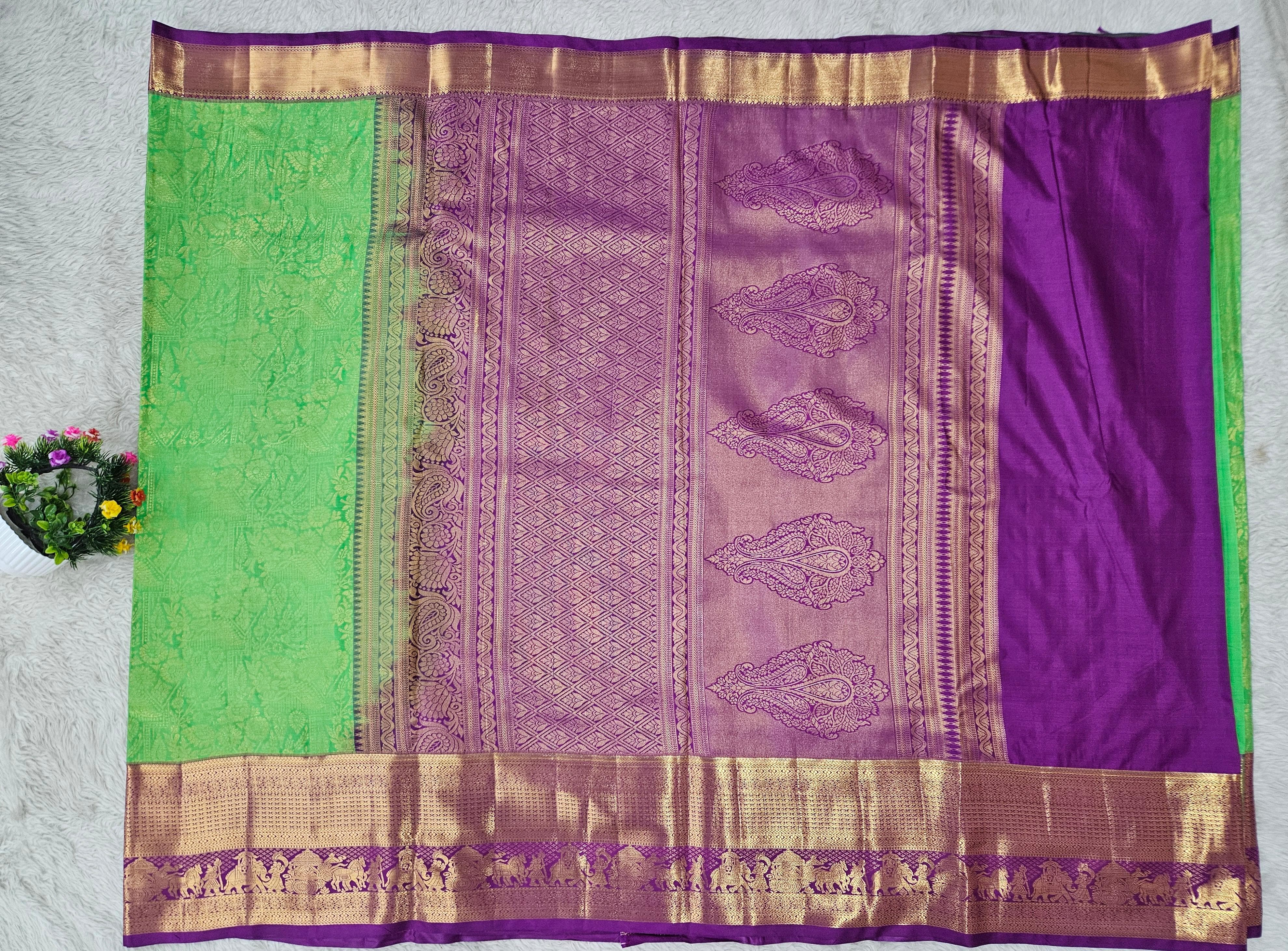 Semi Kanchipattu Resham Sarees