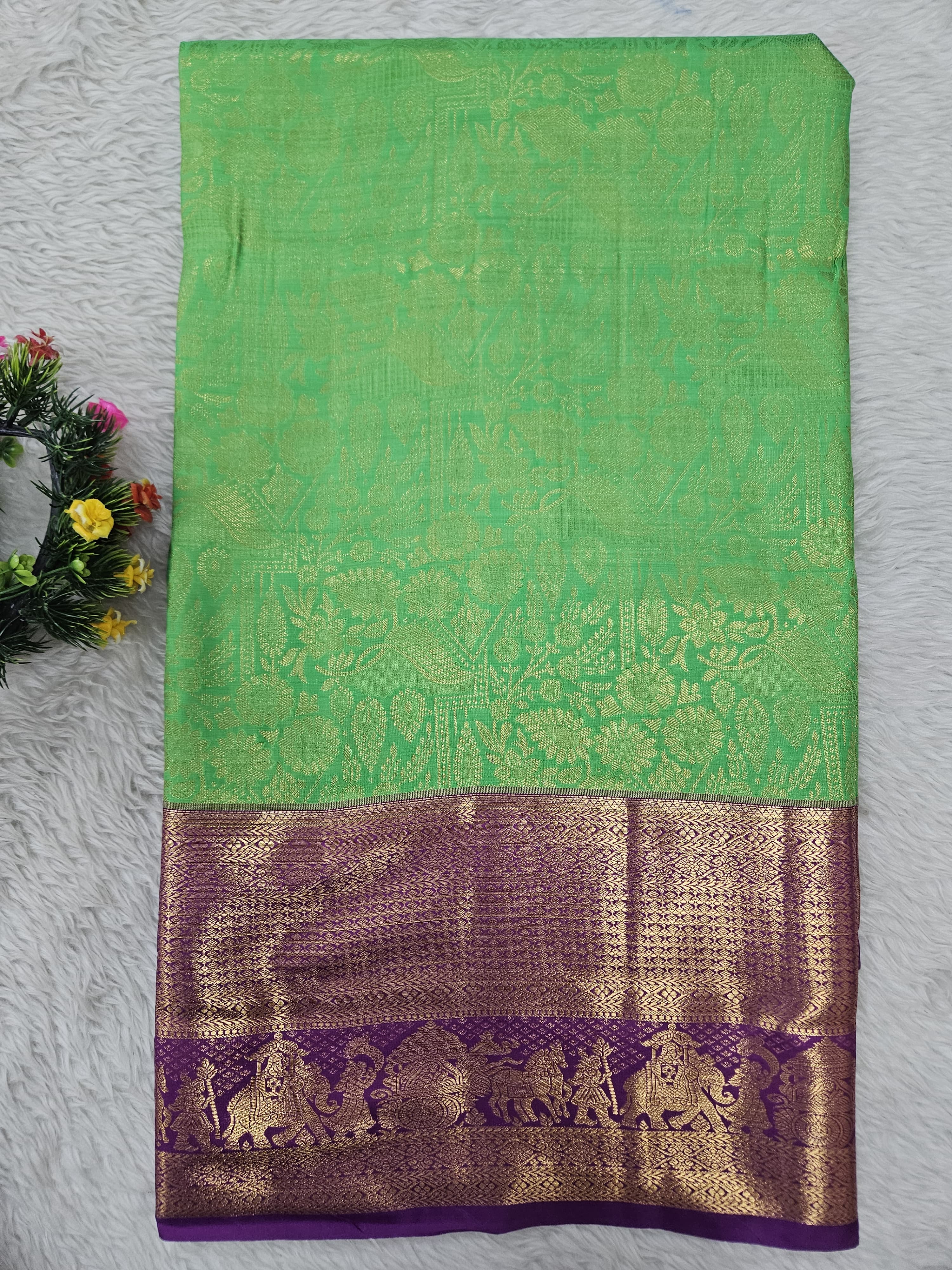 Semi Kanchipattu Resham Sarees