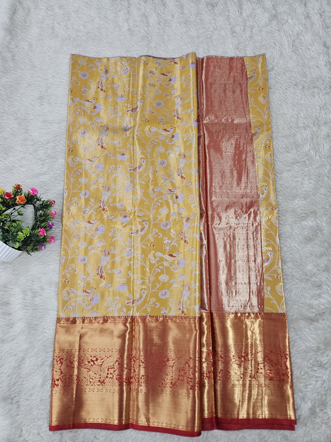 (5–10 Year) Lehenga – Unstitched (Blouse + Material)