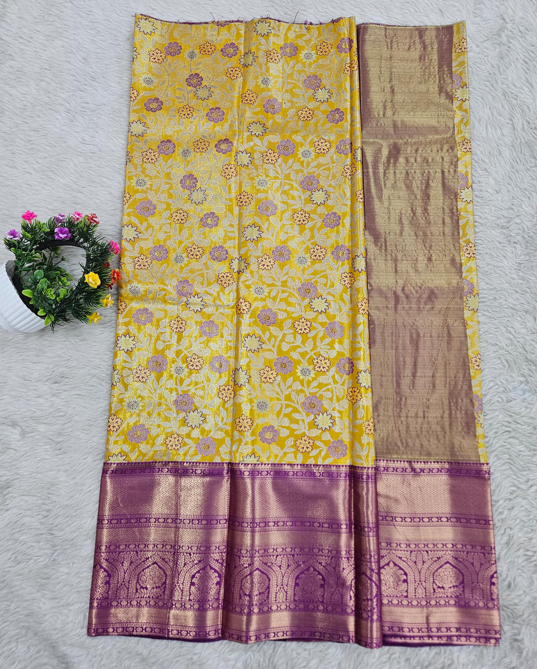 (5–10 Year) Lehenga – Unstitched (Blouse + Material)