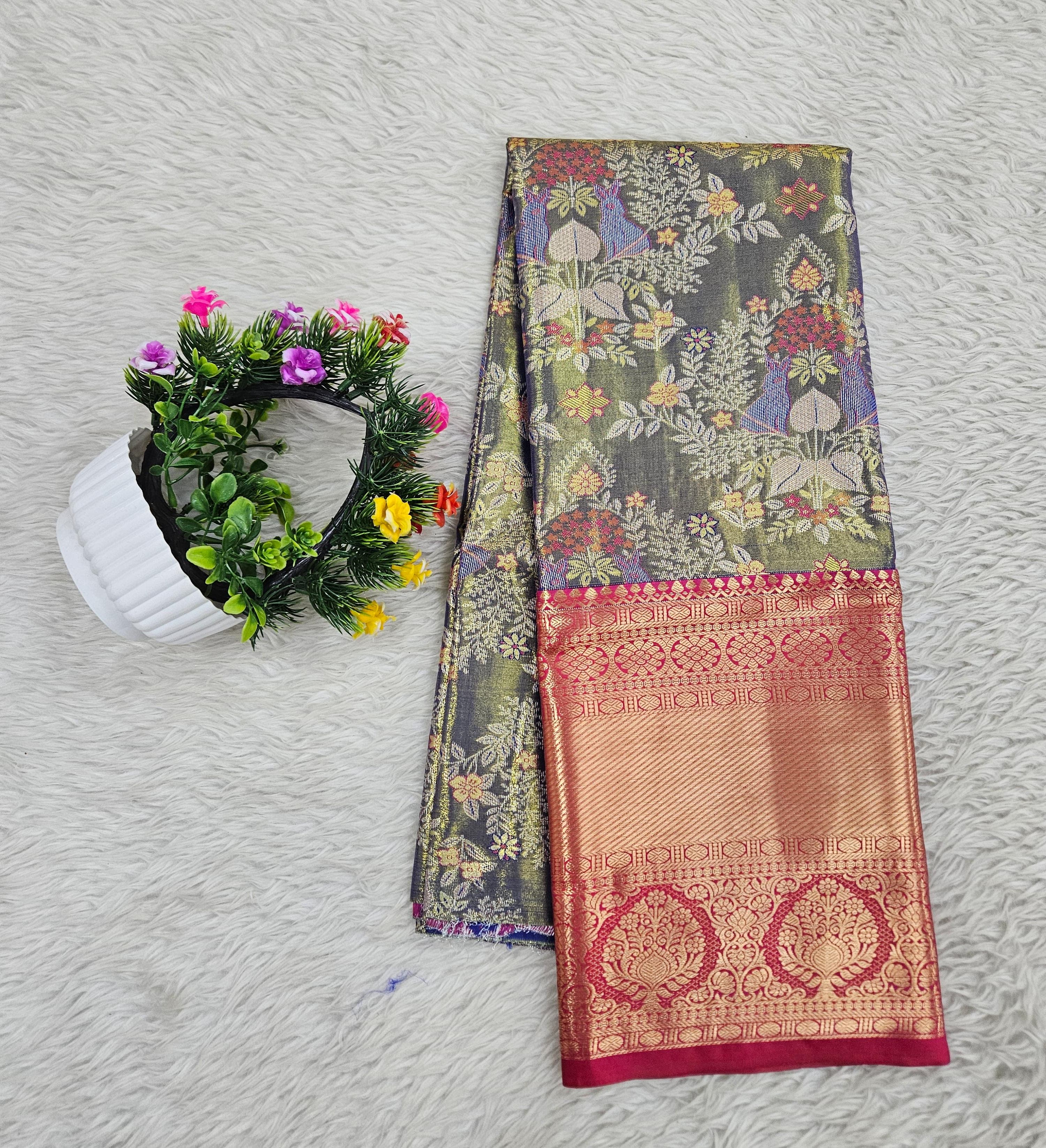 (5–10 Year) Lehenga – Unstitched (Blouse + Material)