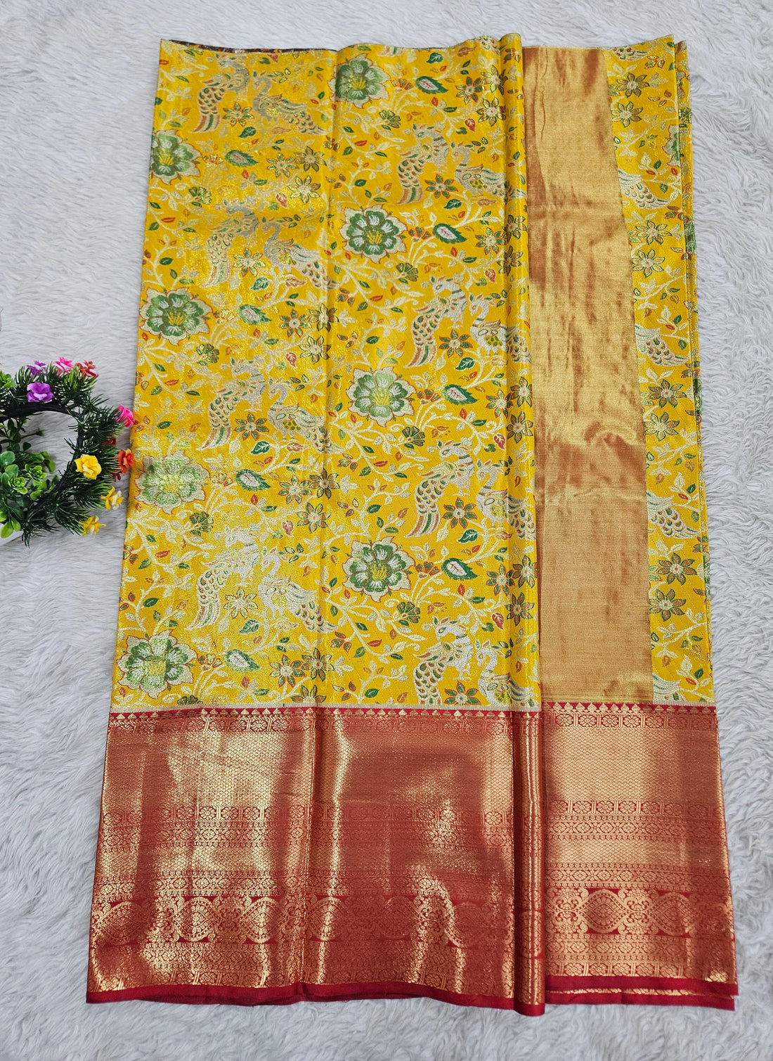 (5–10 Year) Lehenga – Unstitched (Blouse + Material)