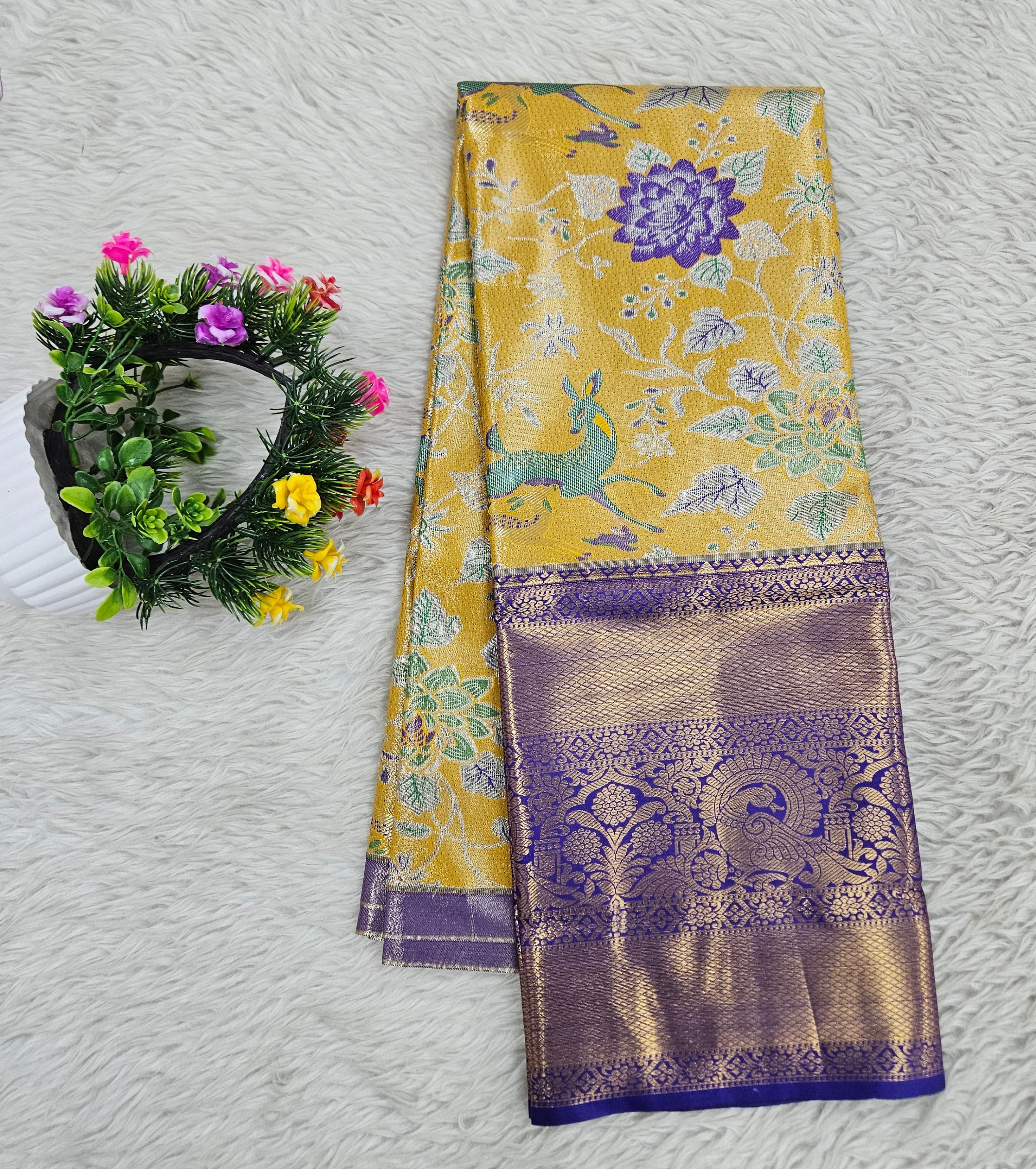 (5–10 Year) Lehenga – Unstitched (Blouse + Material)